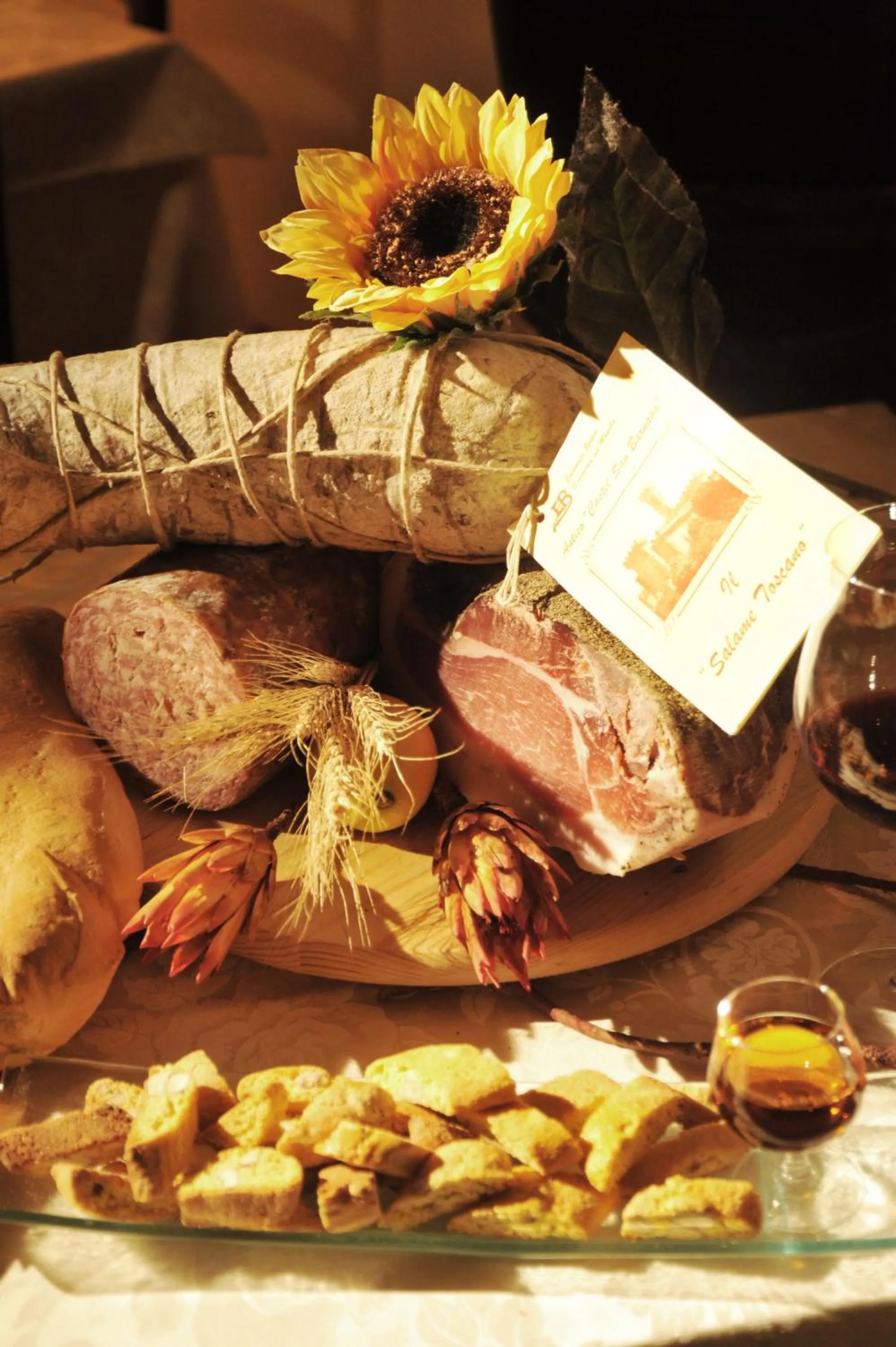 Food in Il Castelluccio Country Resort Restaurant & SPA