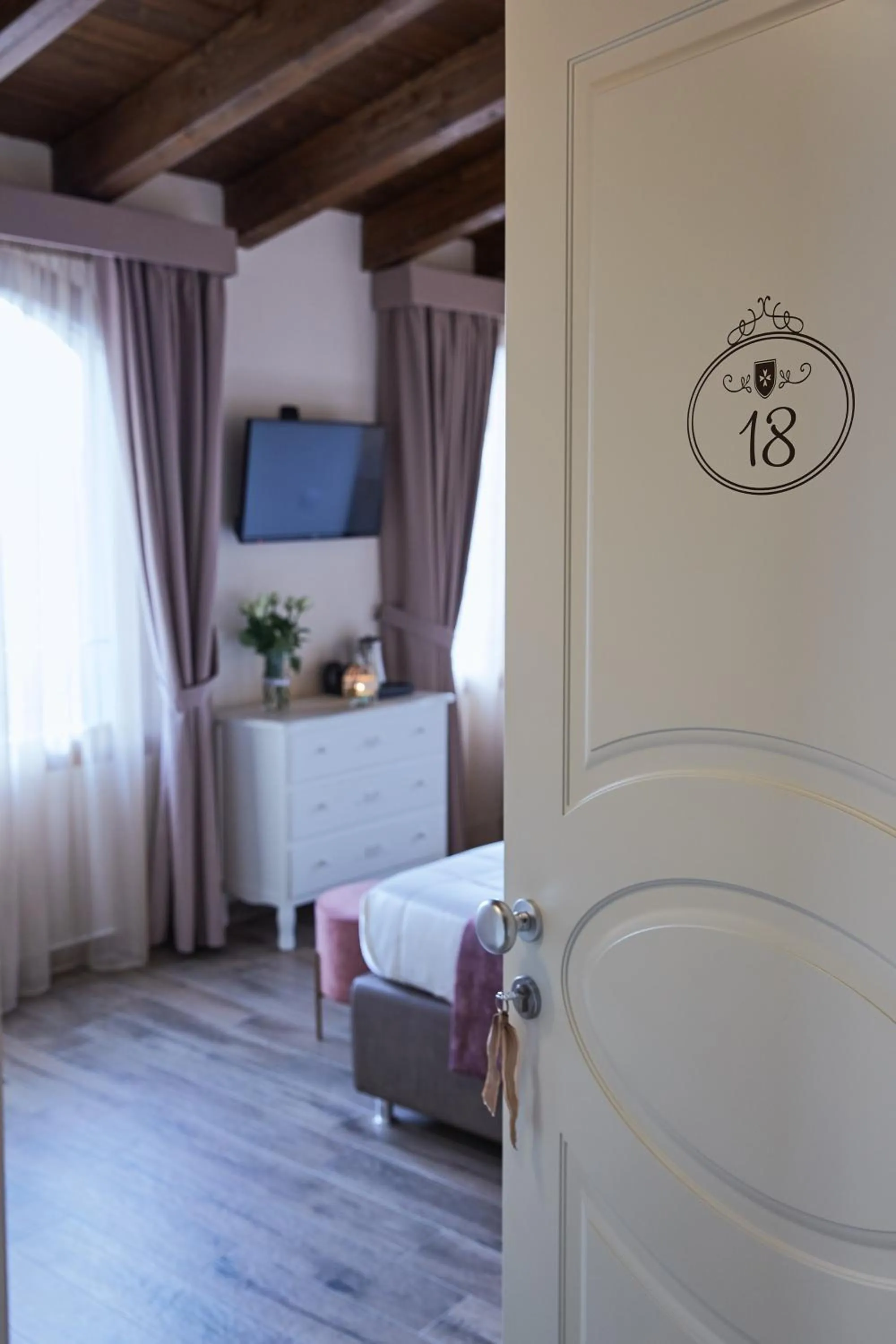 Bed in Il Castelluccio Country Resort Restaurant & SPA