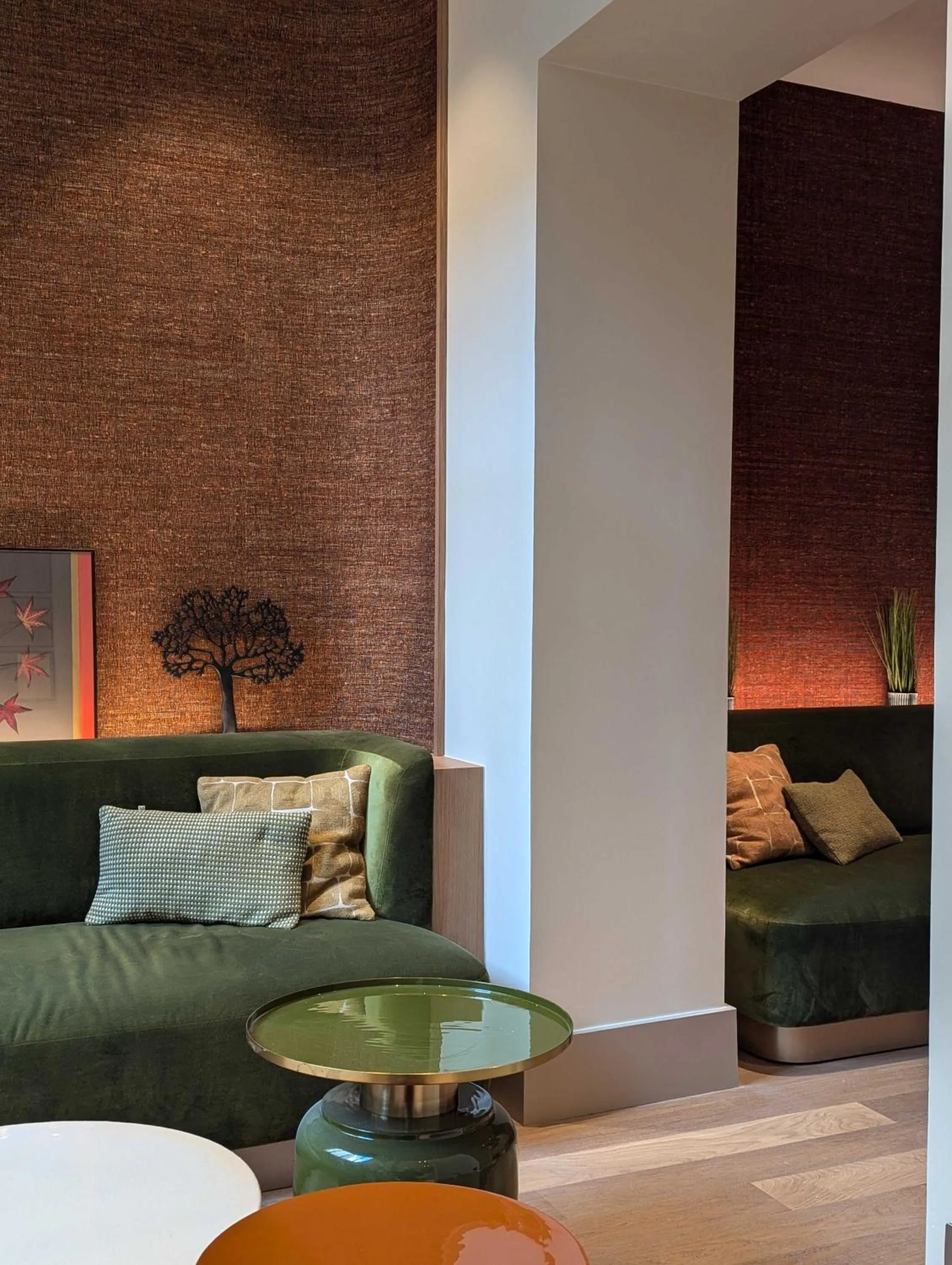 Seating area in Hôtel Le Cardinal