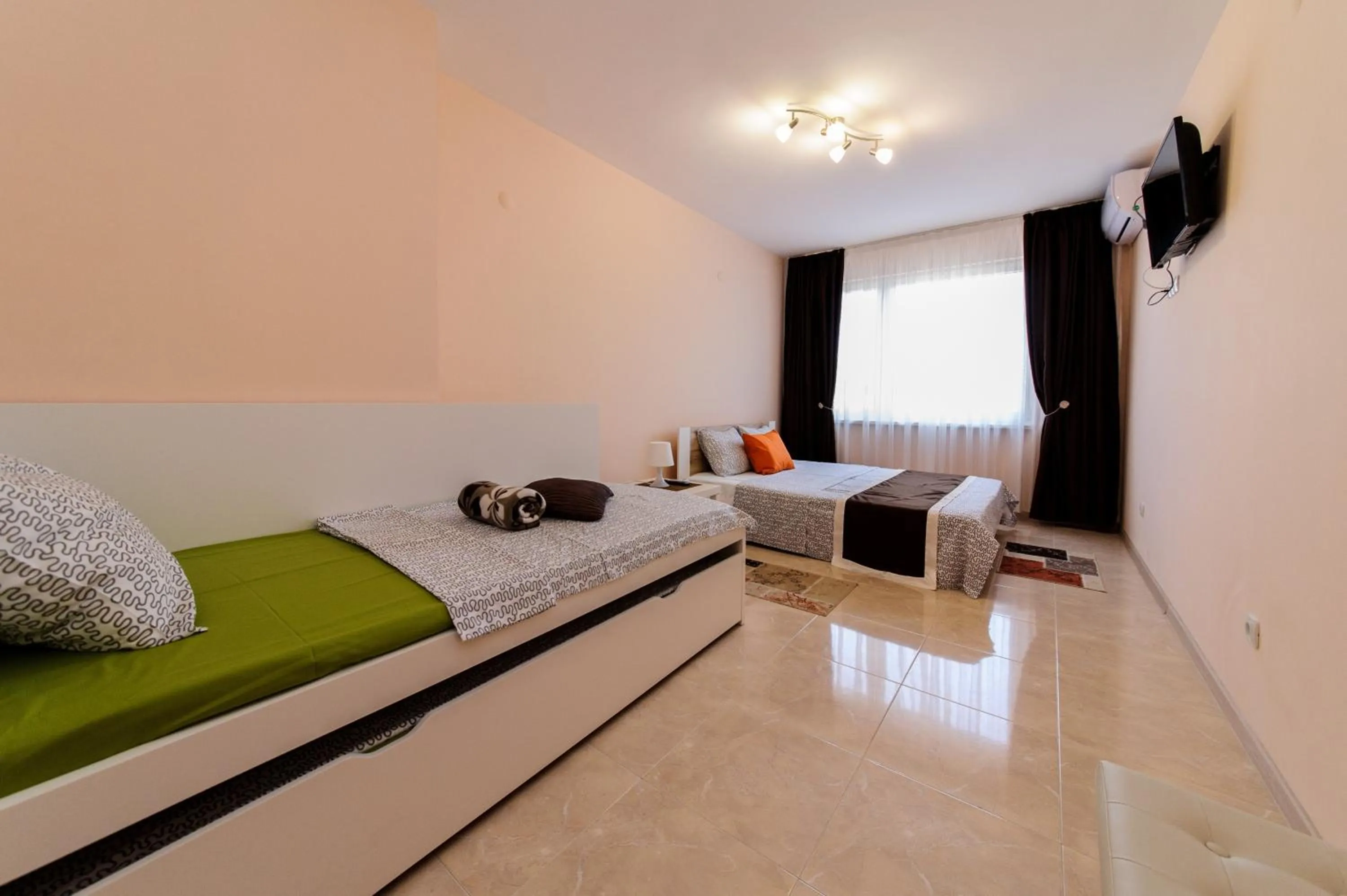 Bed in Sandanski Peak Guest Rooms