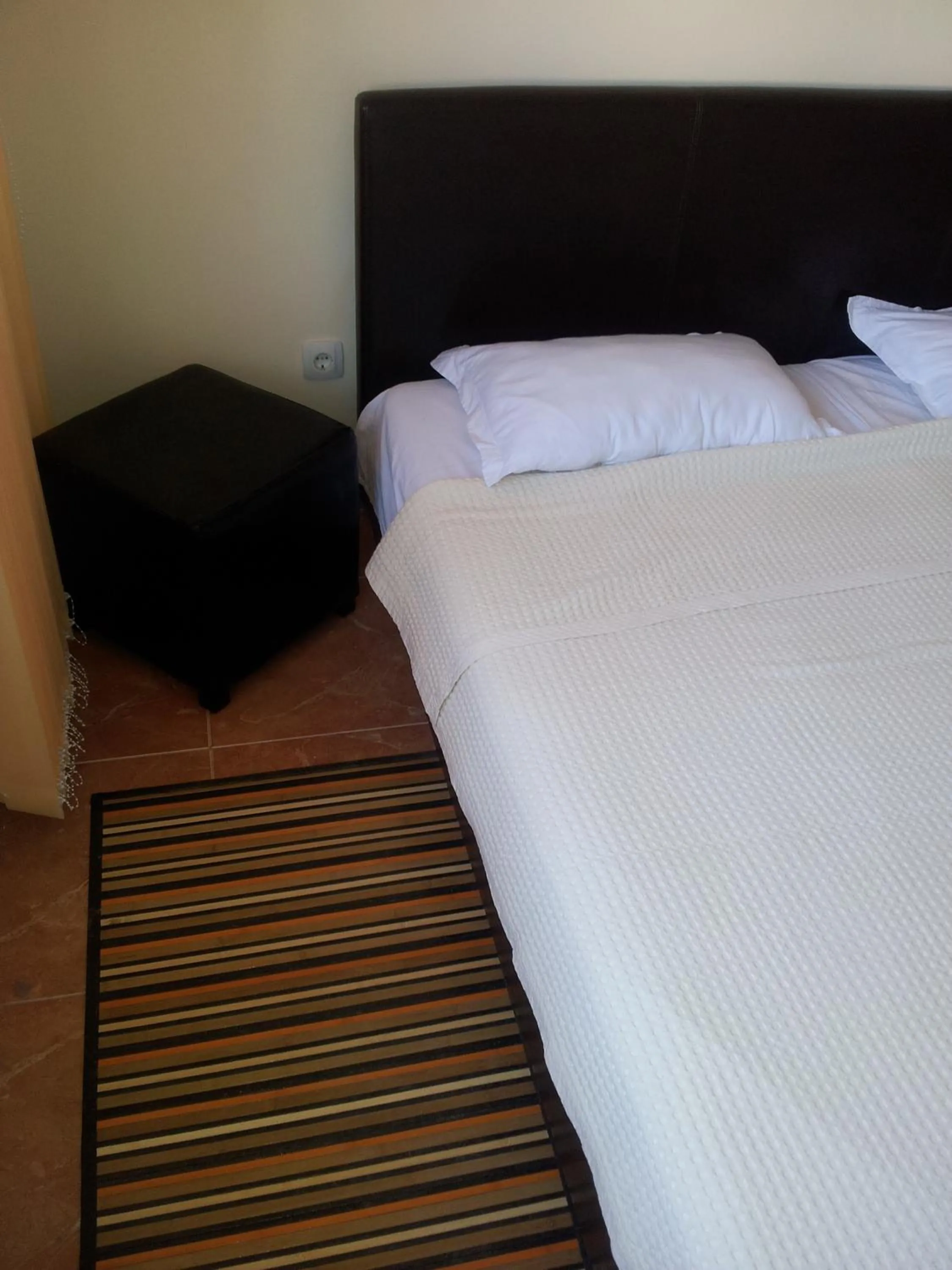 Bed in Sandanski Peak Guest Rooms