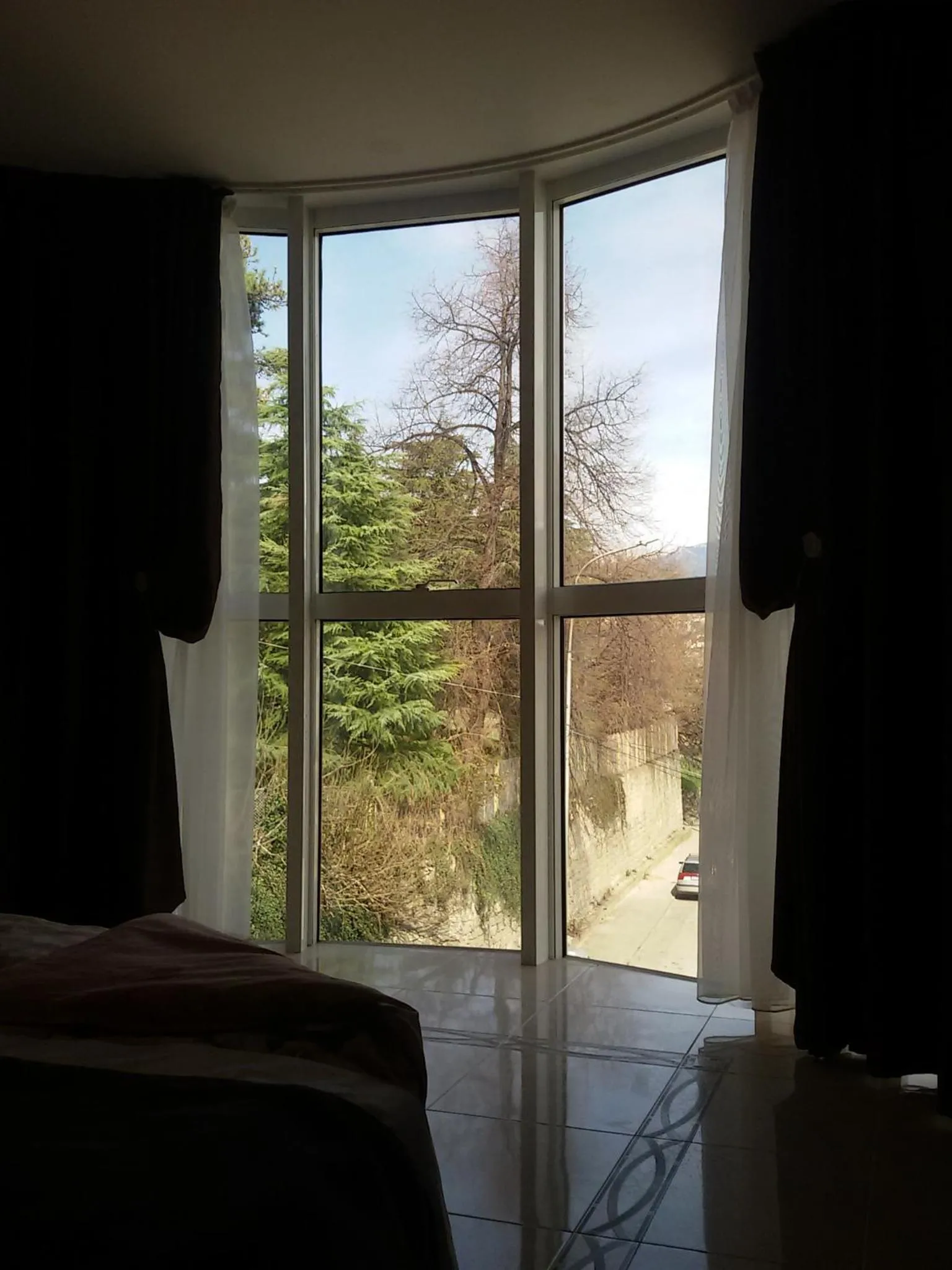 Garden view in Sandanski Peak Guest Rooms