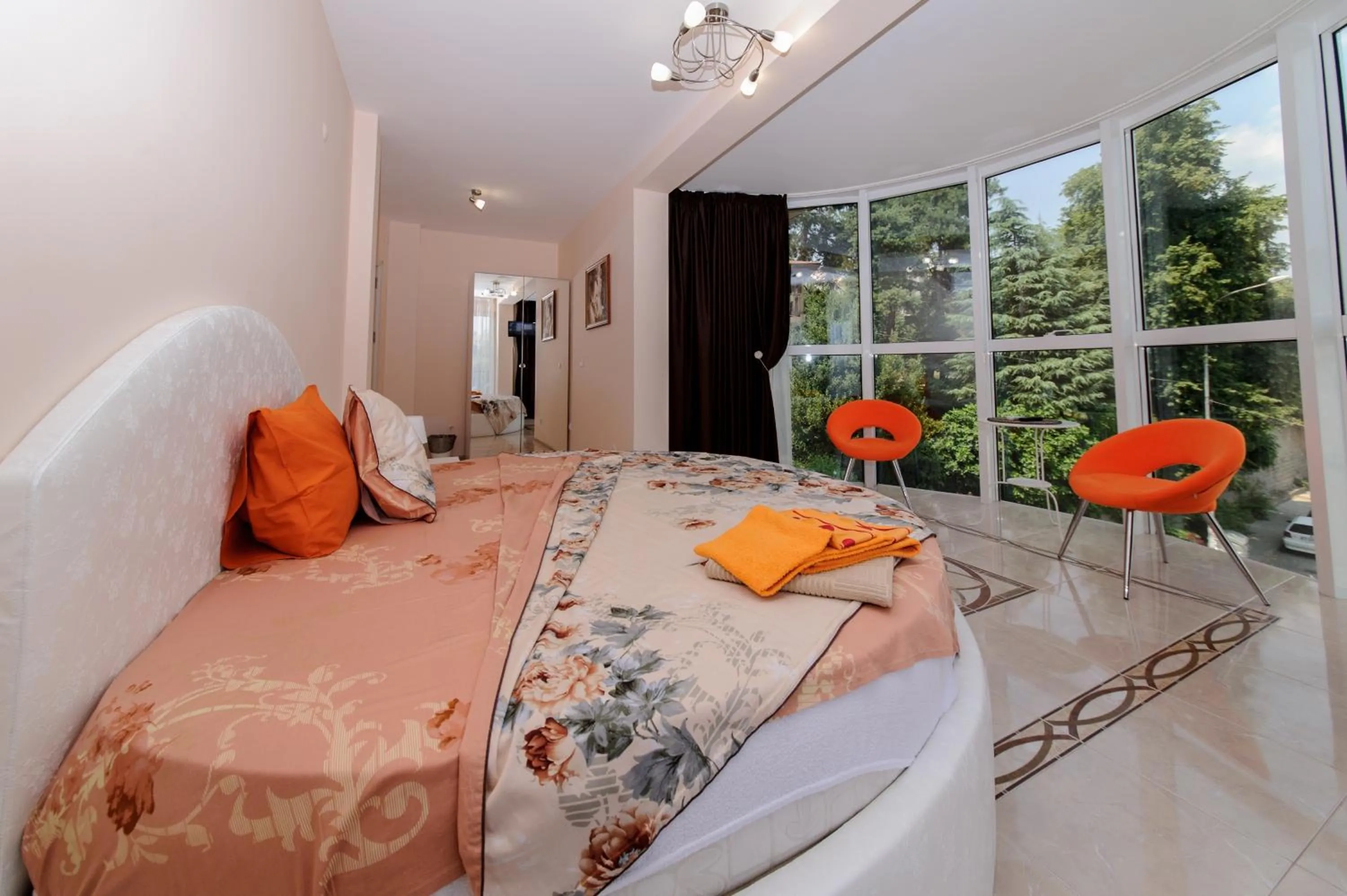 Bed in Sandanski Peak Guest Rooms