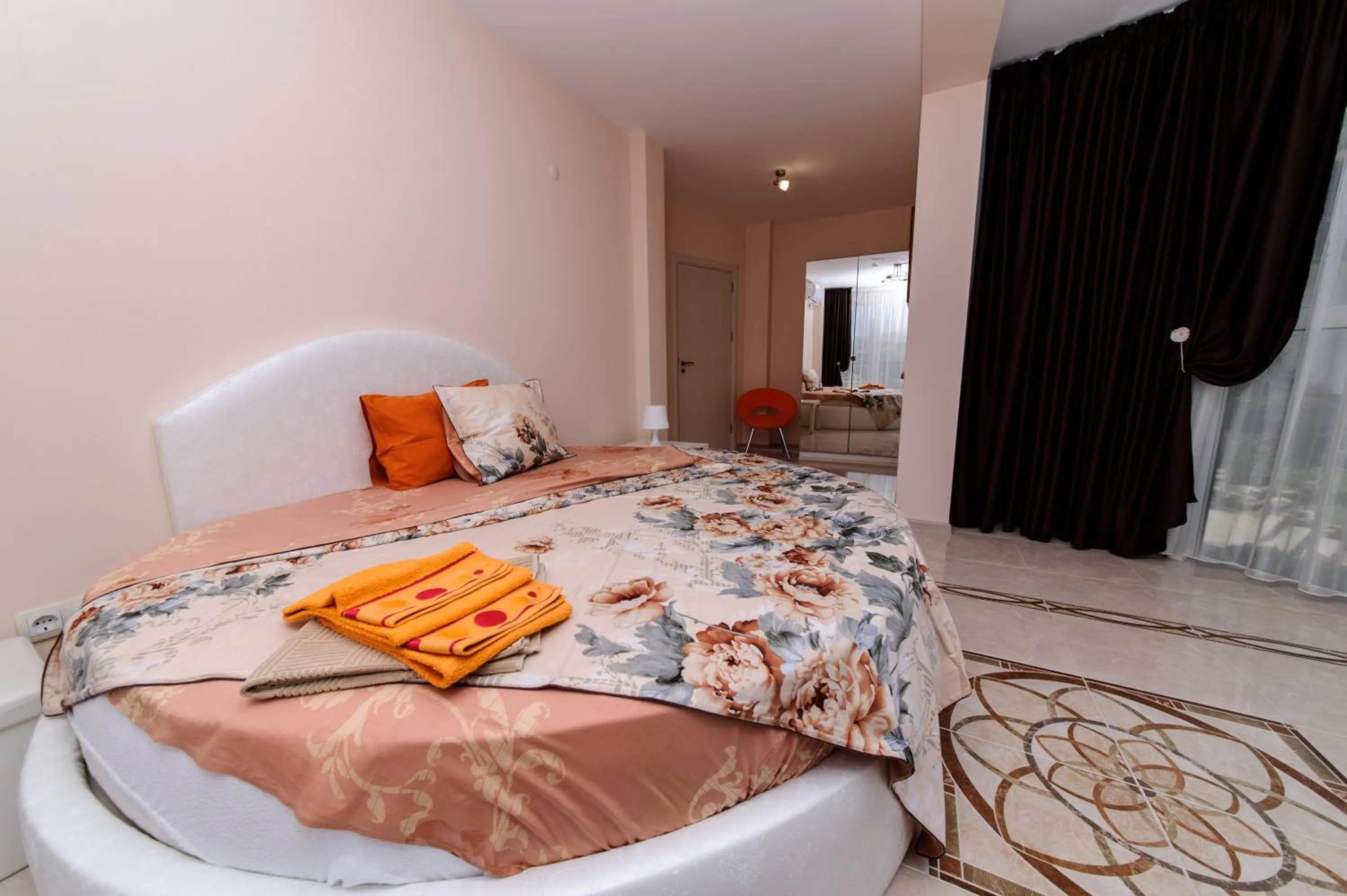 Bed in Sandanski Peak Guest Rooms