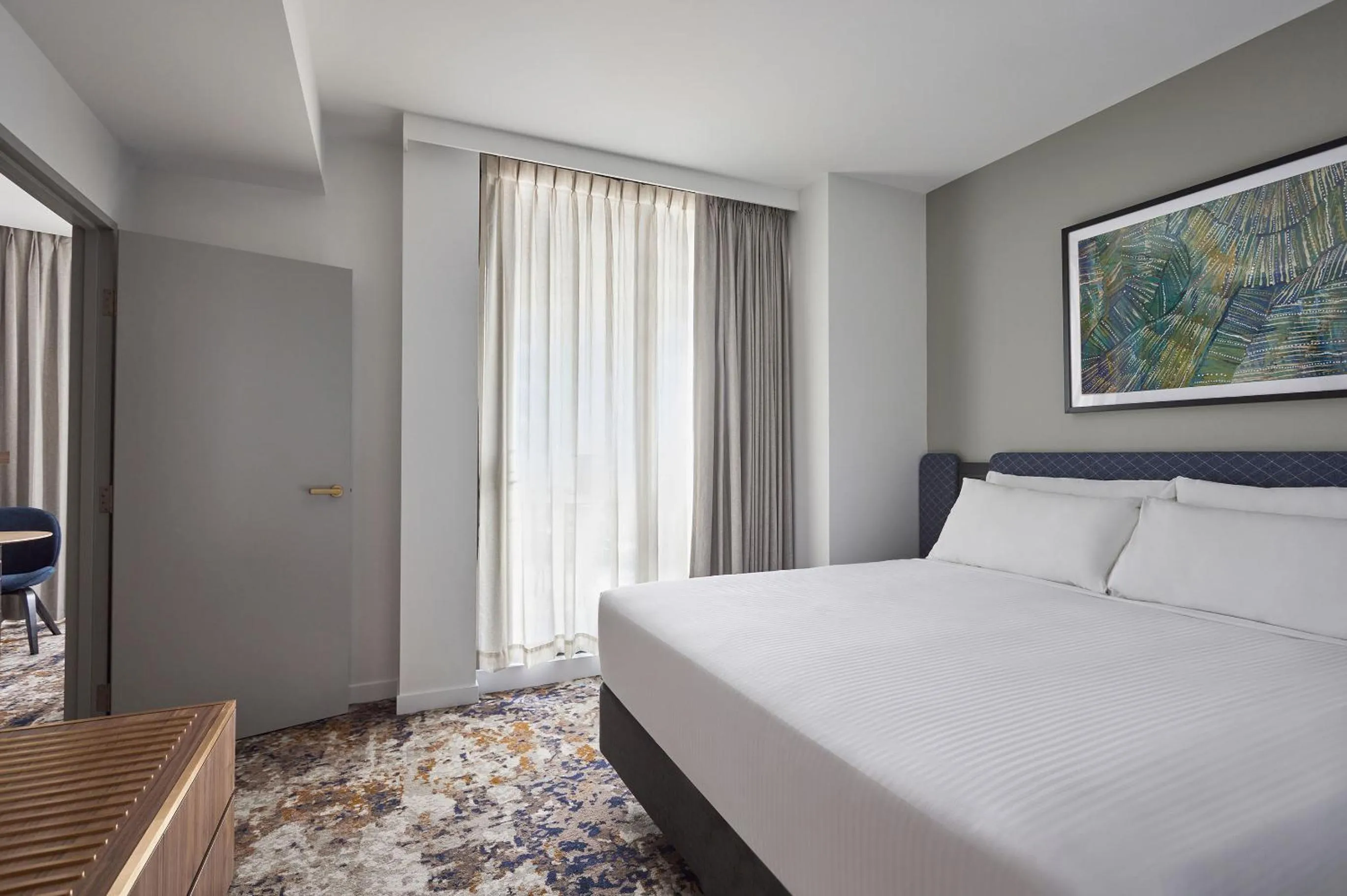 Bed in Adina Apartment Hotel Melbourne, Pentridge