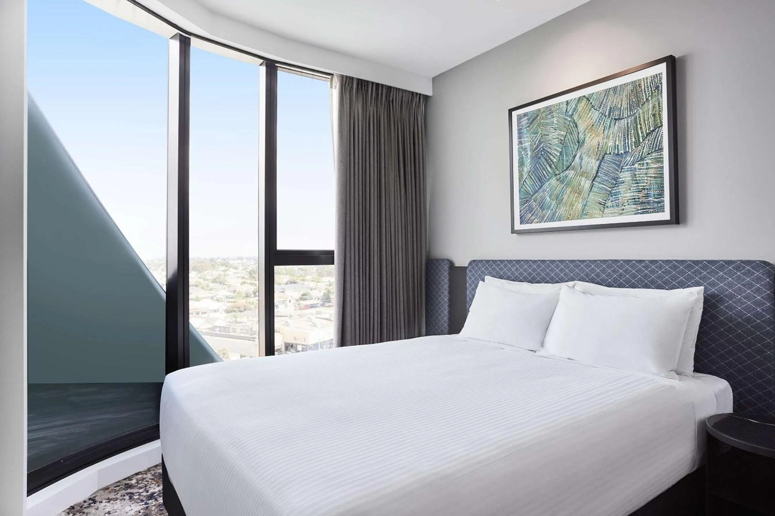 Bedroom, Bed in Adina Apartment Hotel Melbourne, Pentridge