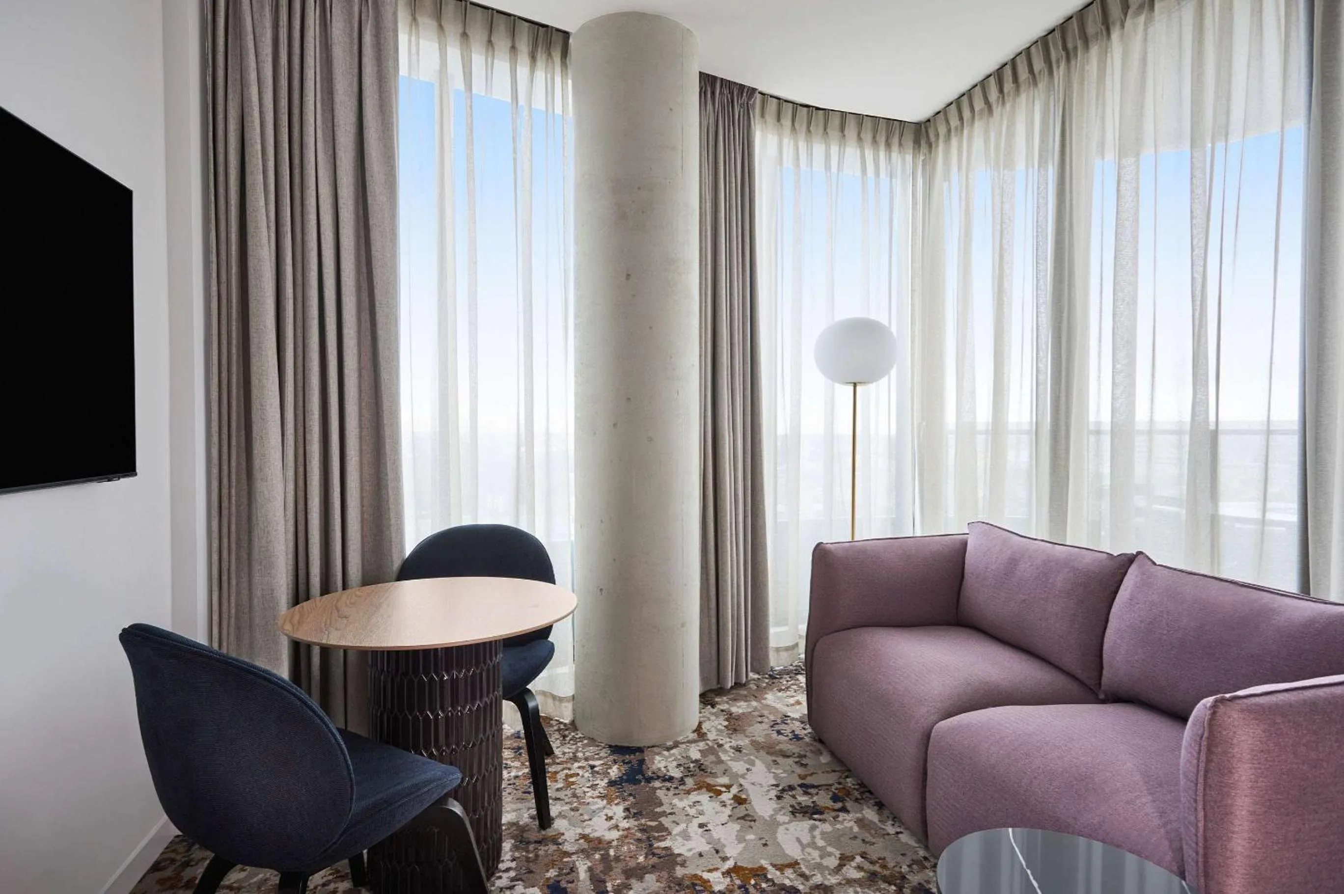 Bedroom in Adina Apartment Hotel Melbourne, Pentridge