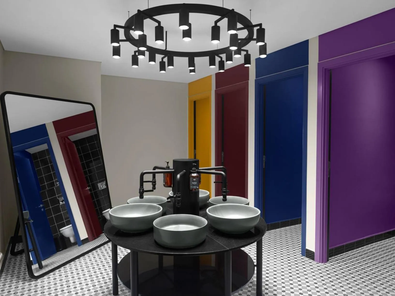 Public Bath in Wink Danang Centre, Unscripted by Hyatt