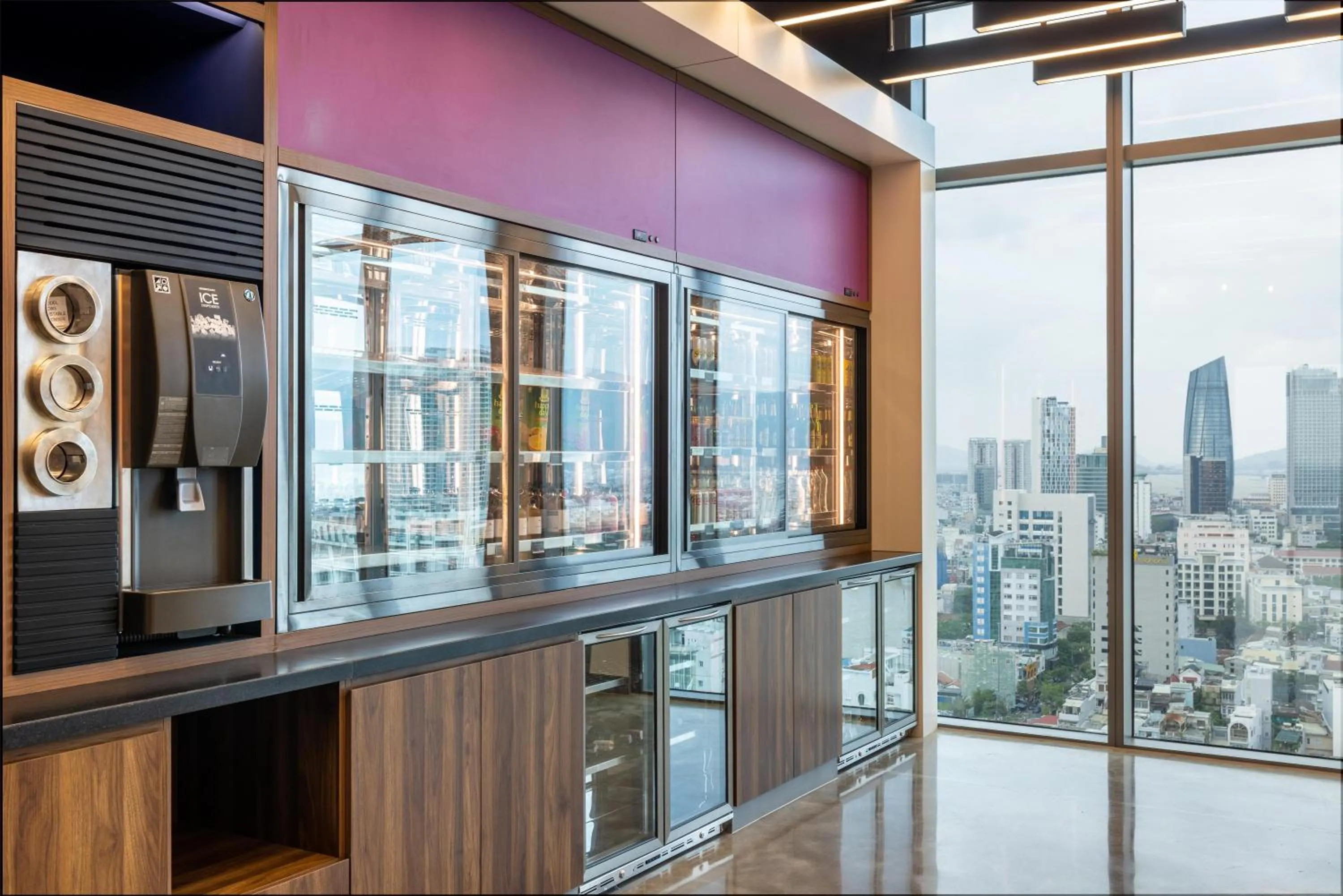 Restaurant/places to eat in Wink Danang Centre, Unscripted by Hyatt