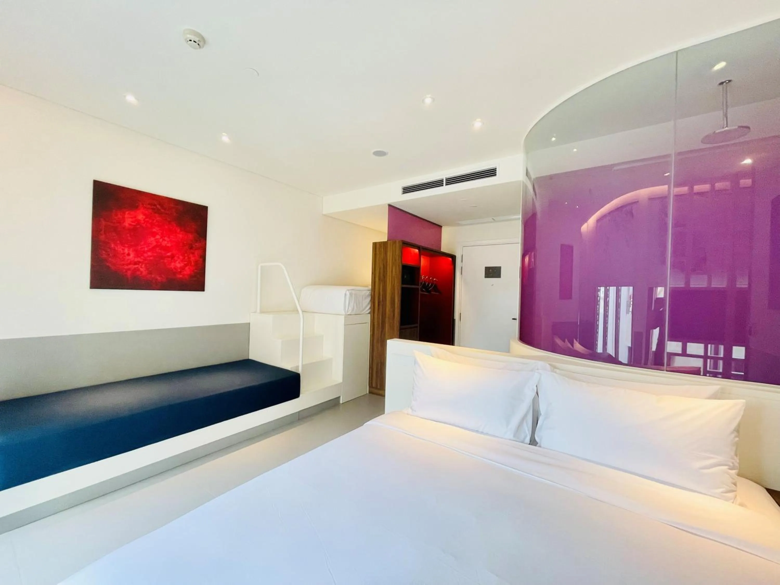 Signature Wink Family City View in Wink Hotel Danang Centre - 24hrs Stay