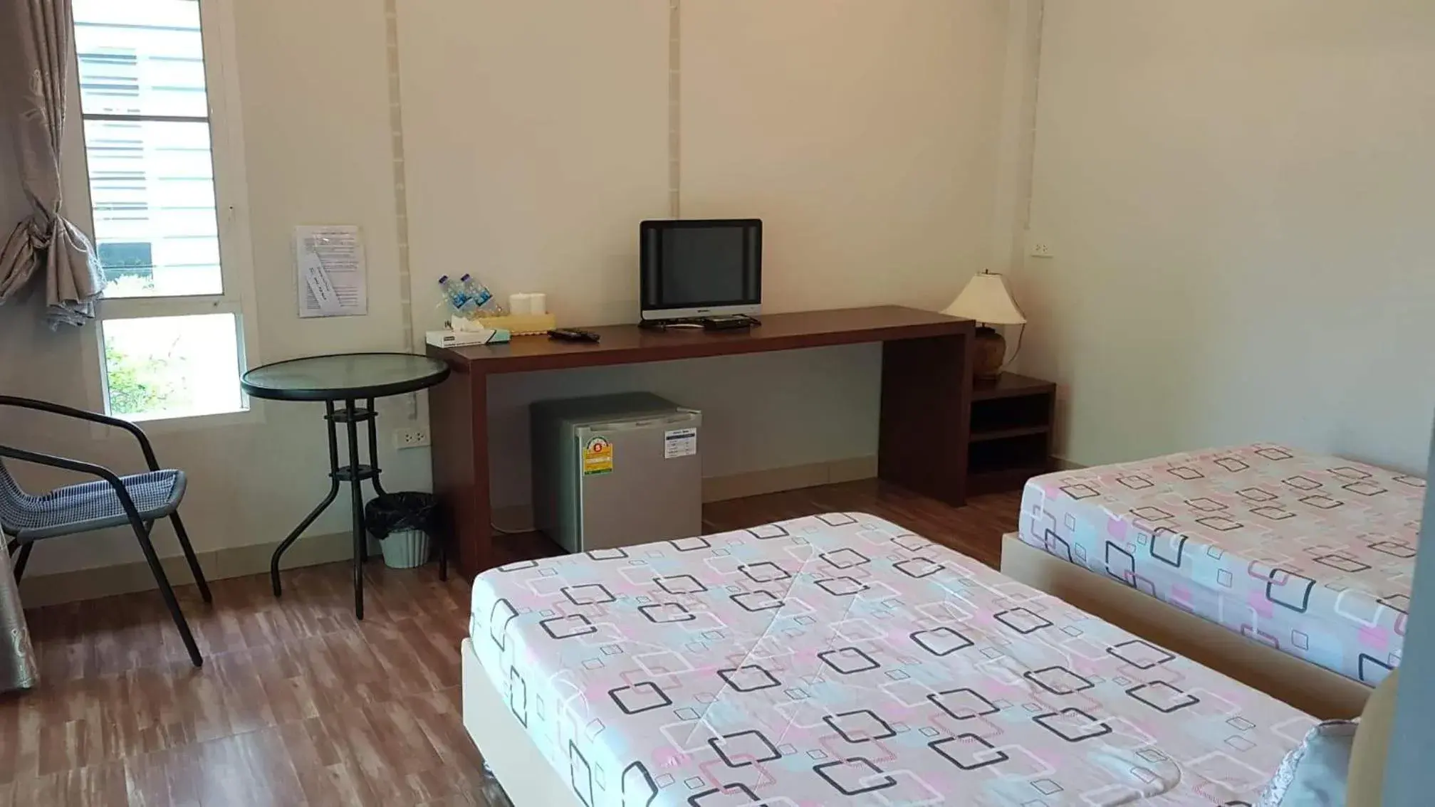 Standard Twin Room in ที รีสอร์ท T Resort Suphanburi Standard Twin Room in ที รีสอร์ท T Resort Suphanburi