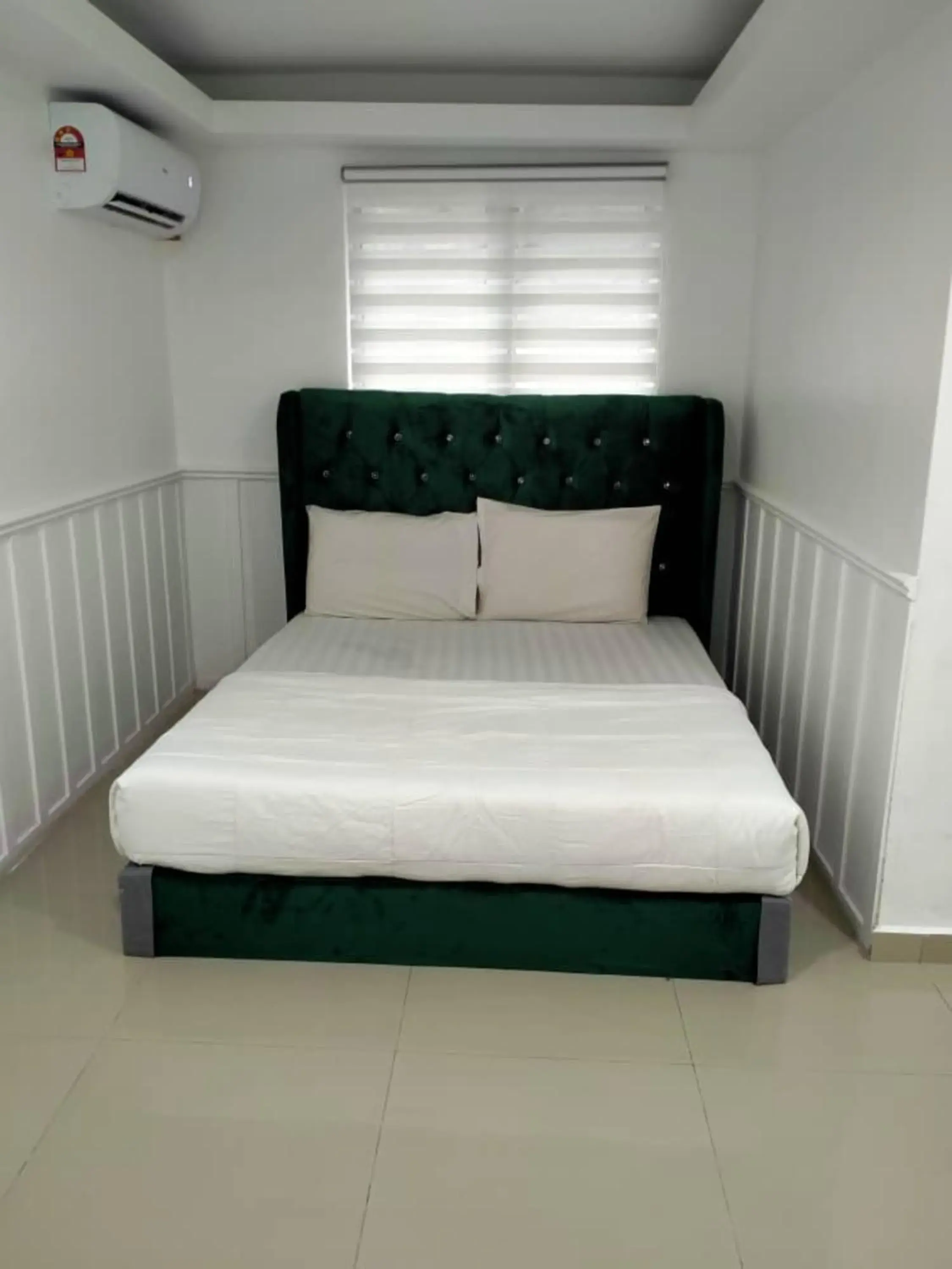 Bedroom, Bed in RD Legend Hotel Bedroom, Bed in RD Legend Hotel