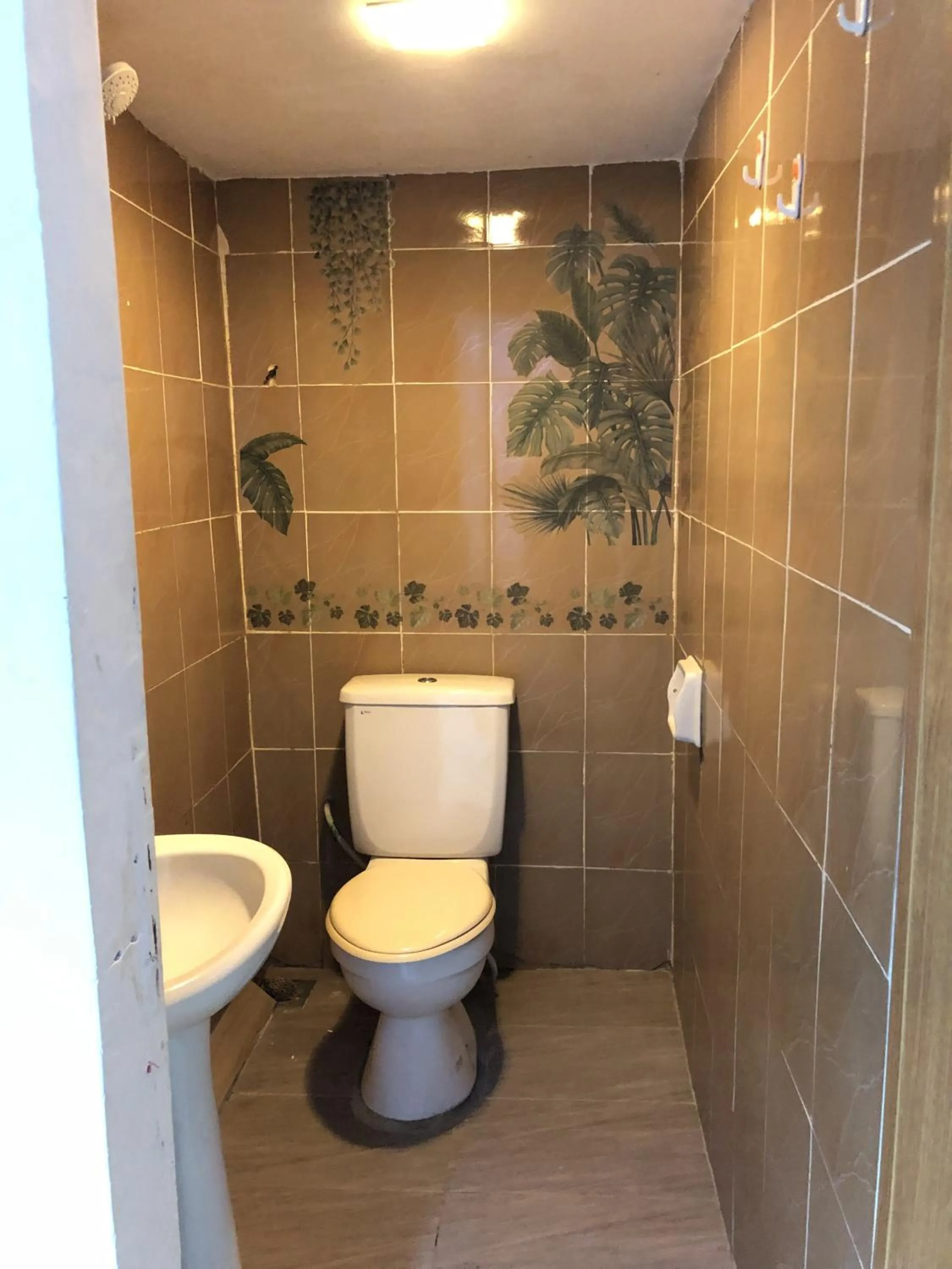 Toilet in RD Legend Hotel