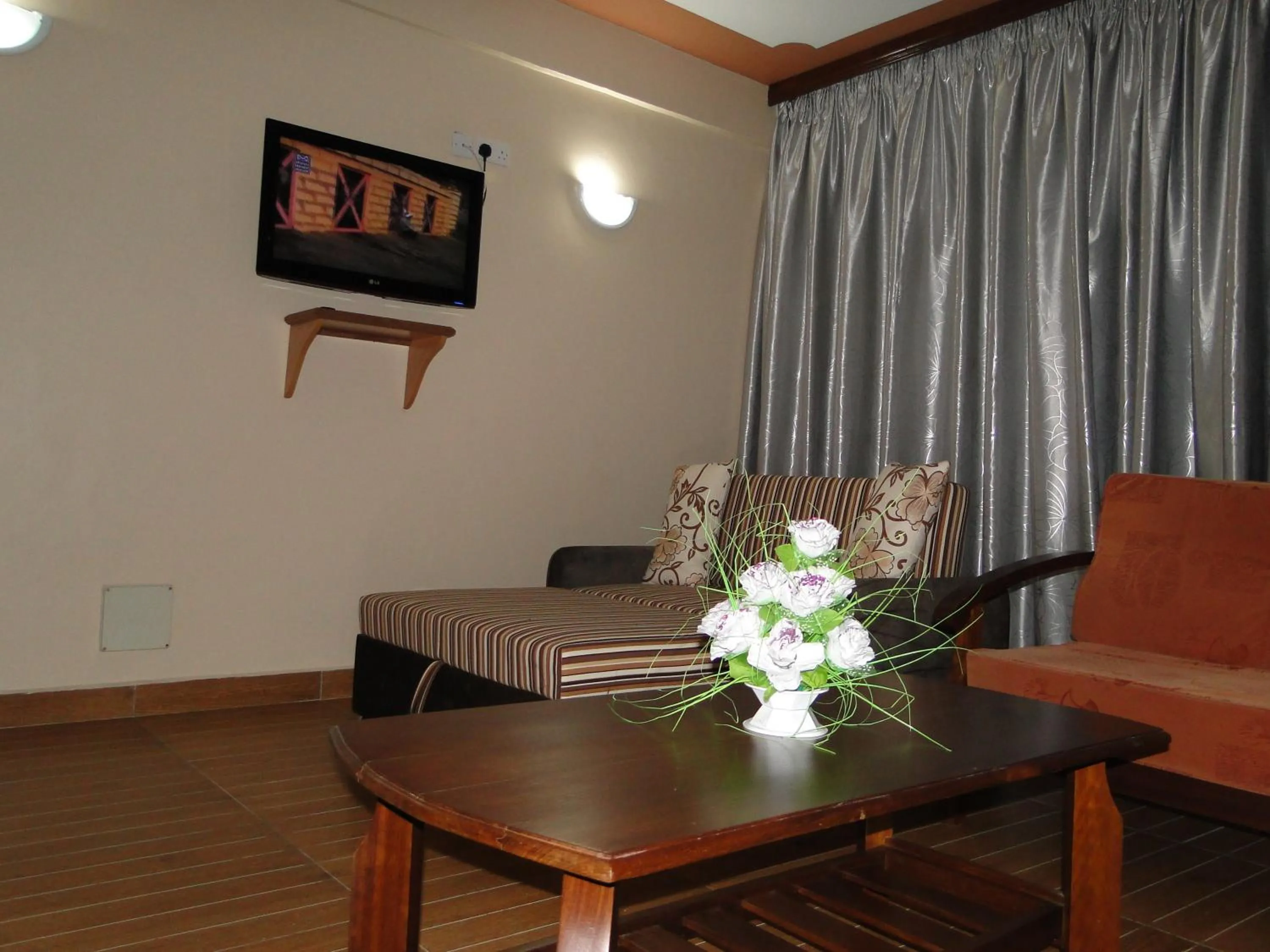 Photo of the whole room in Pavilion Holiday Resort