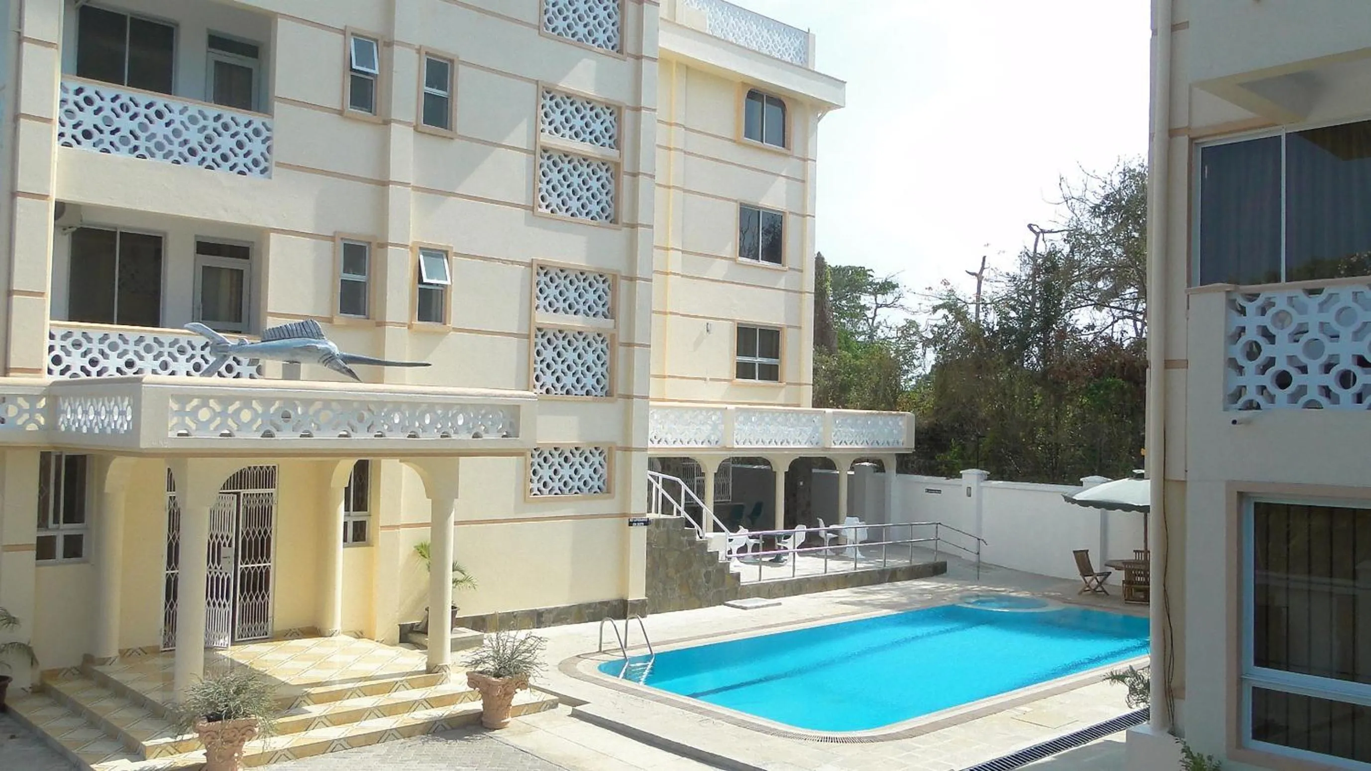 Facade/entrance in Pavilion Holiday Resort