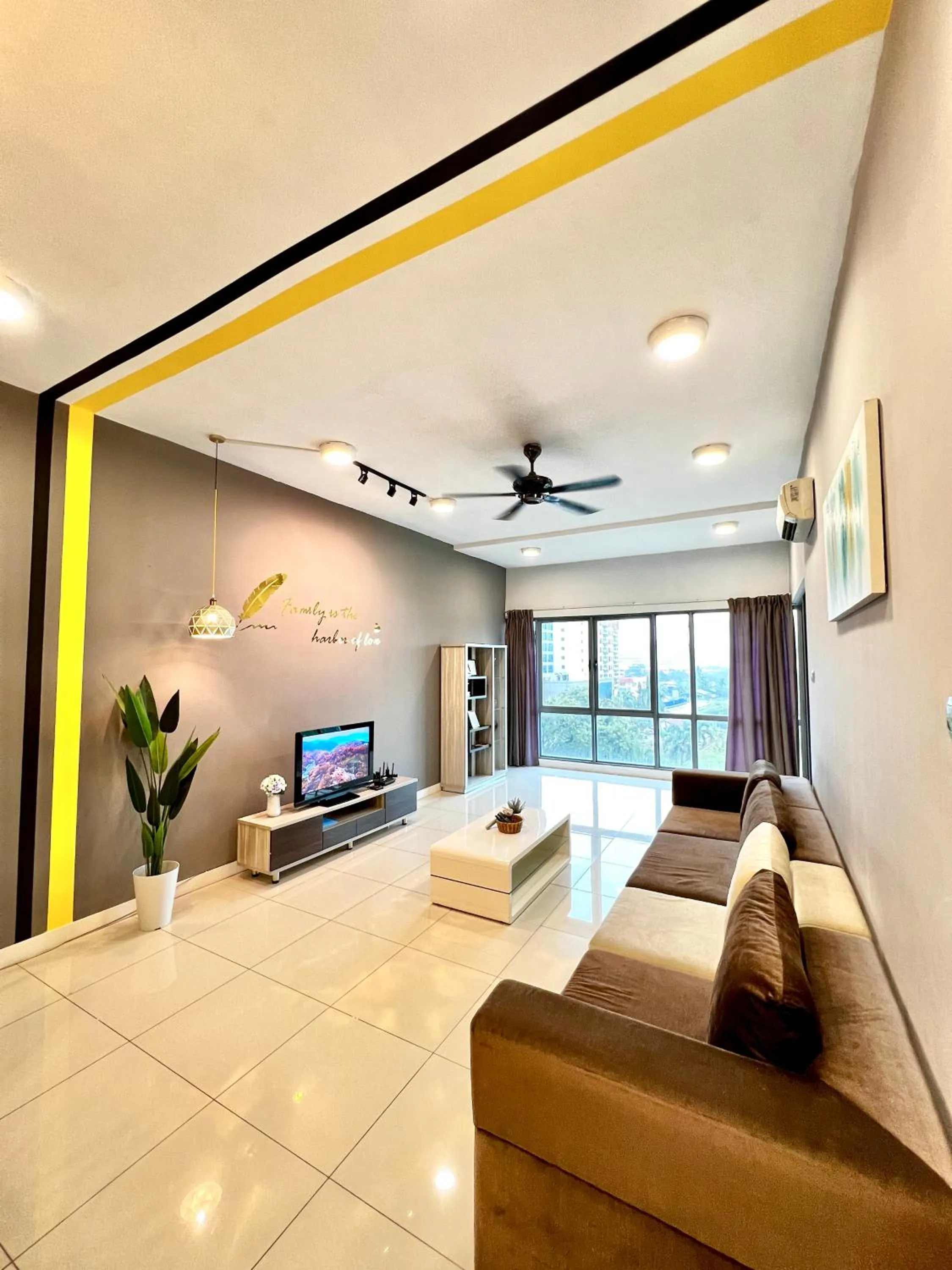 TV and multimedia in AJ Suites @ Loft Imago KK