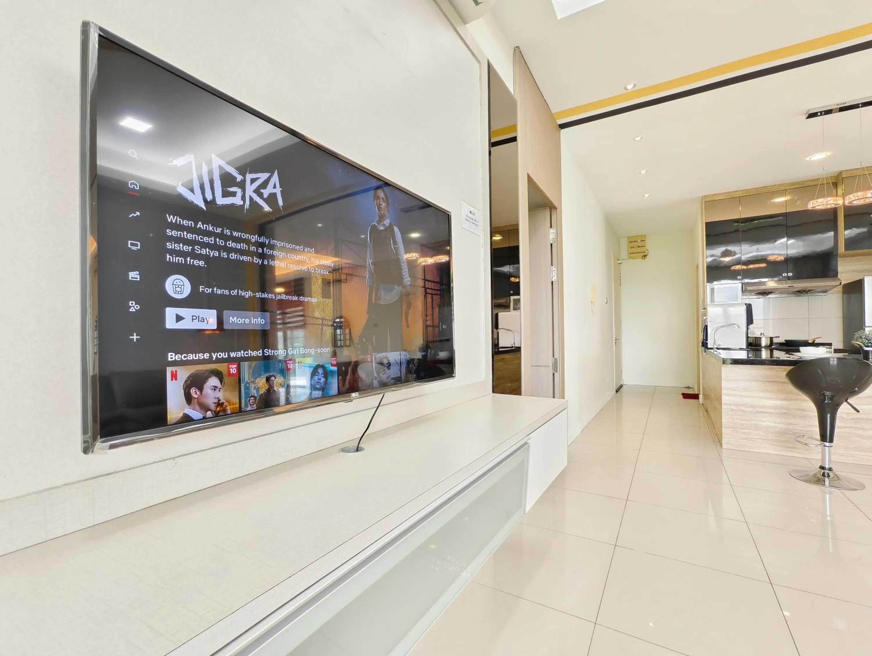 TV and multimedia in AJ Suites @ Loft Imago KK