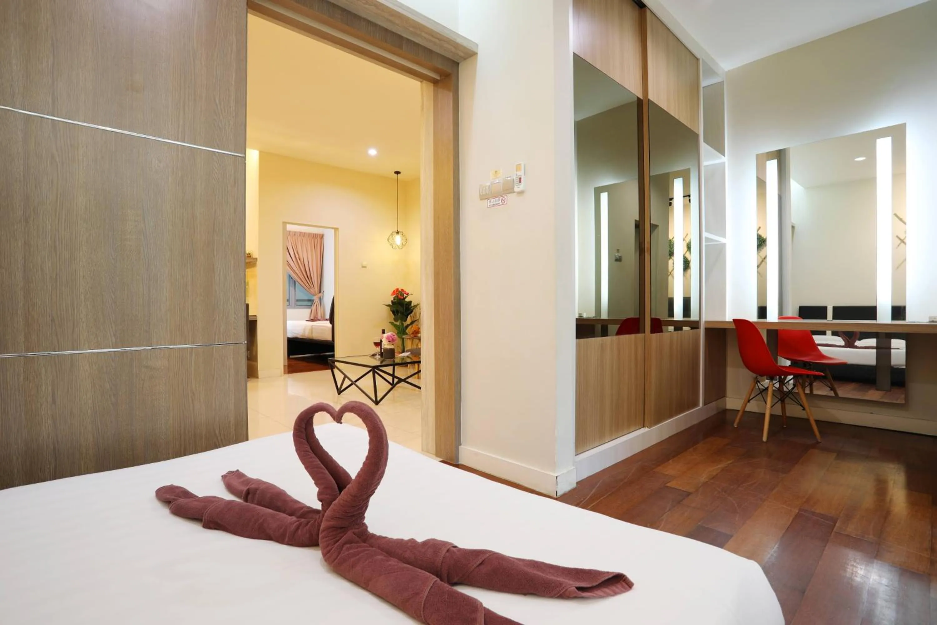 Bedroom, Bed in AJ Suites @ Loft Imago KK