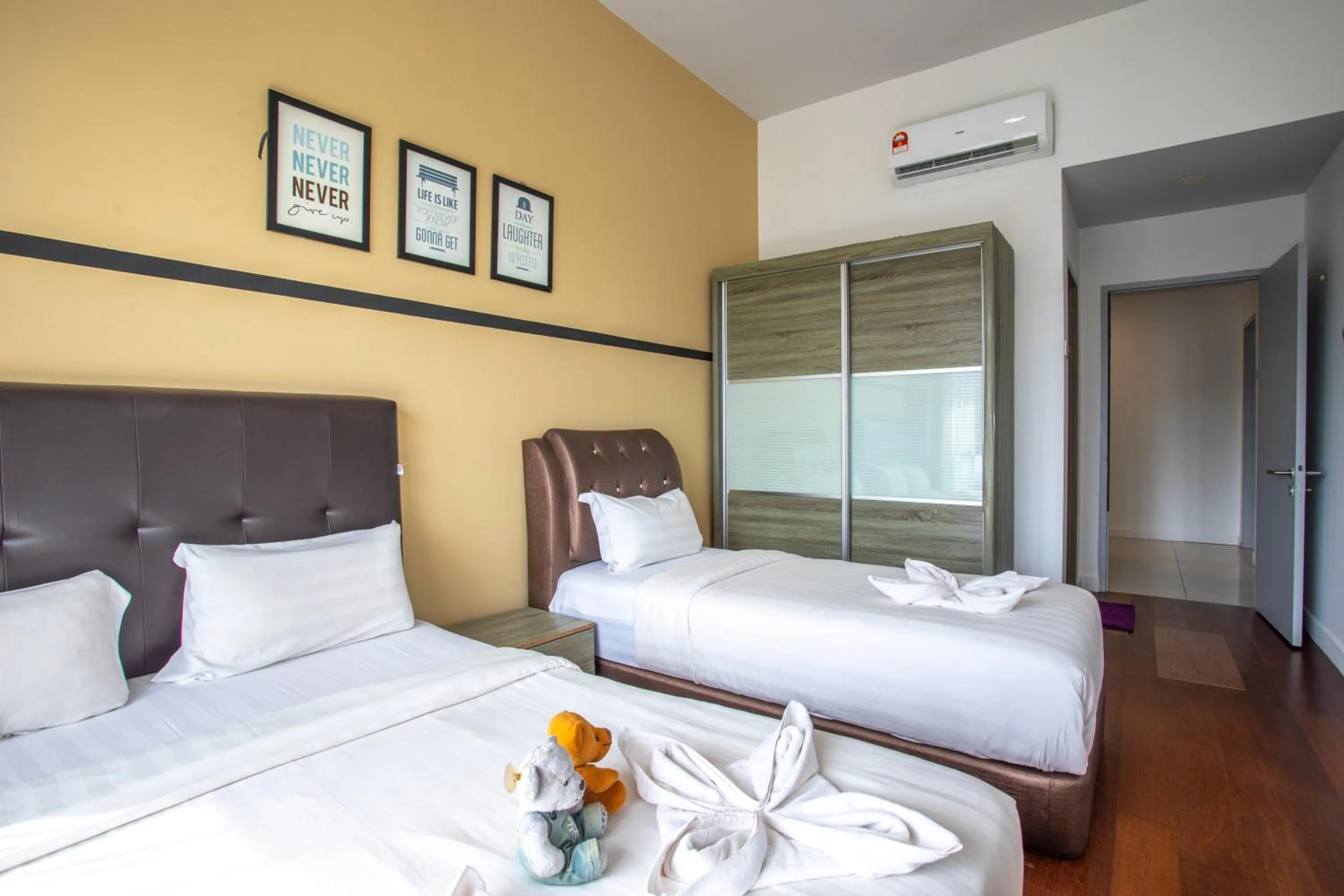 Bedroom, Bed in AJ Suites @ Loft Imago KK