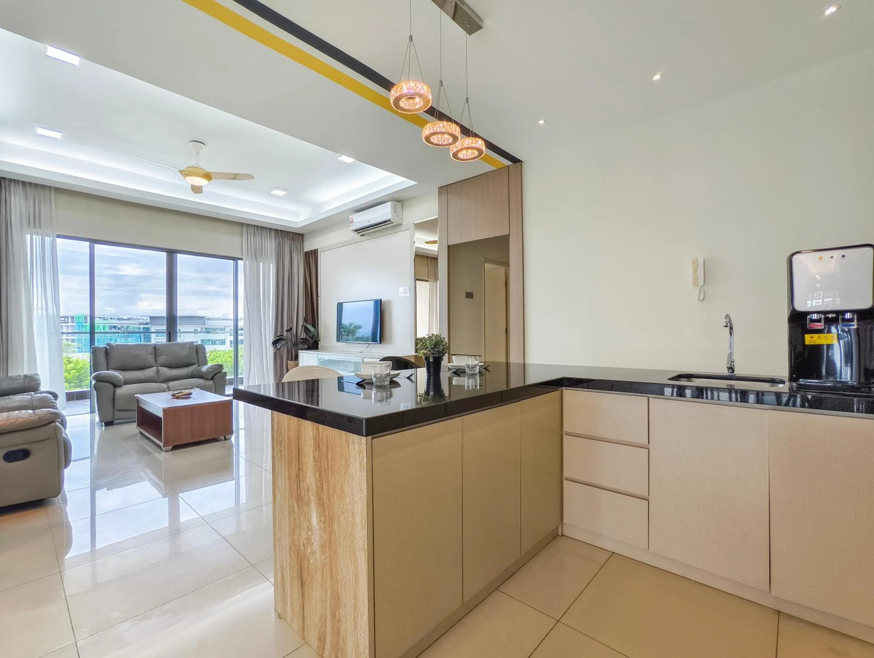 Kitchen or kitchenette in AJ Suites @ Loft Imago KK