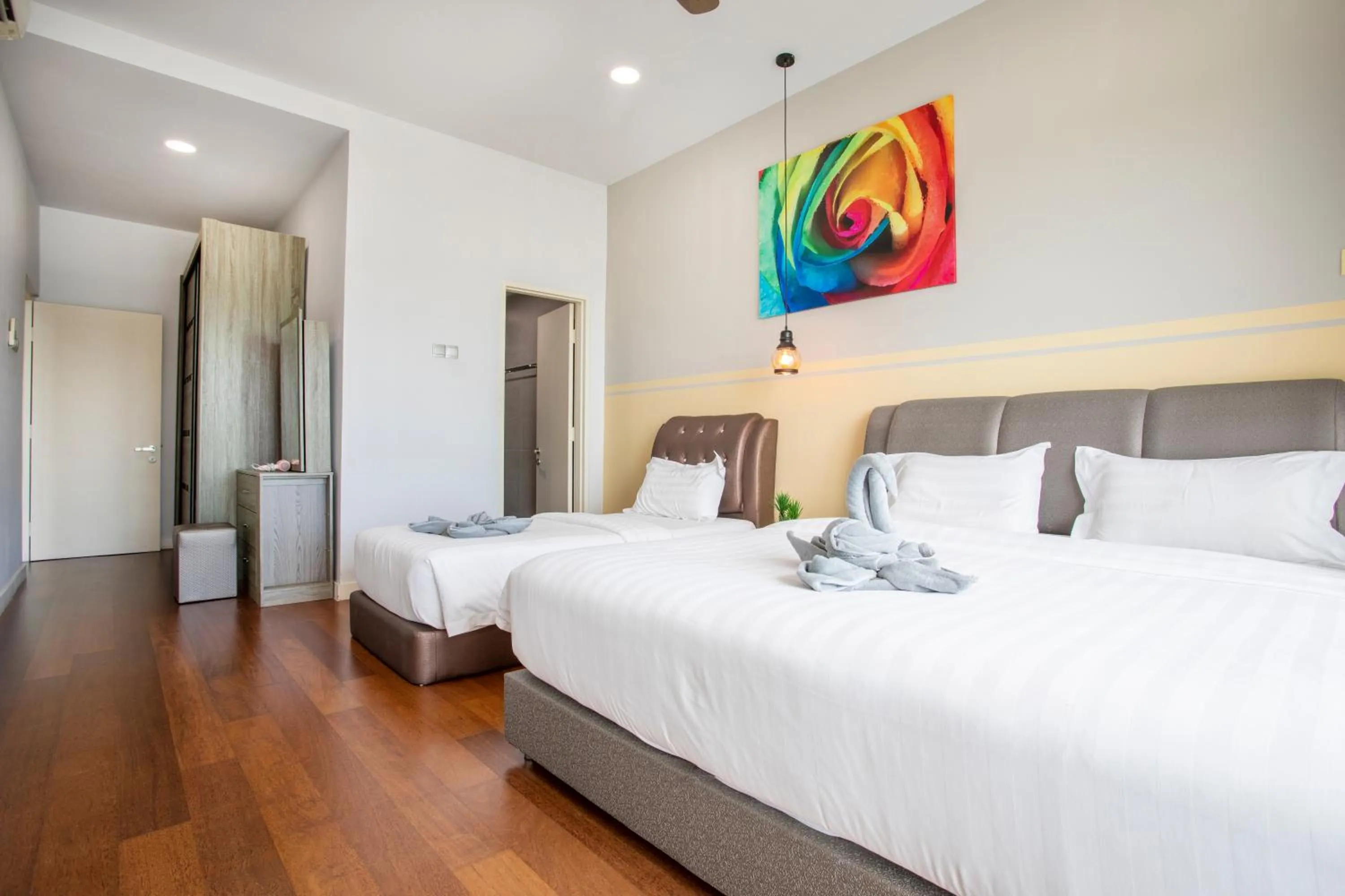 Bedroom, Bed in AJ Suites @ Loft Imago KK