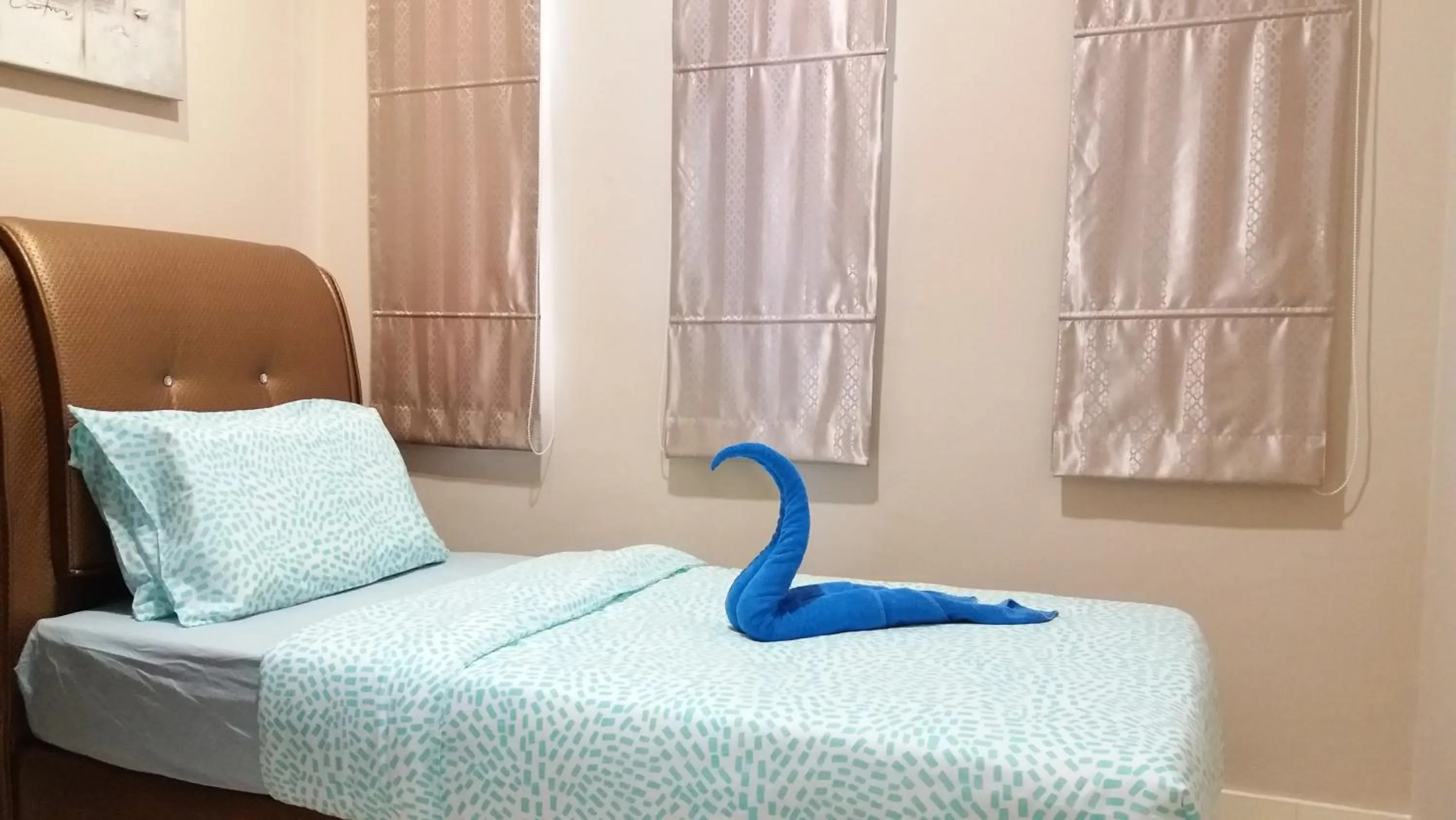 Bedroom, Bed in AJ Suites @ Loft Imago KK