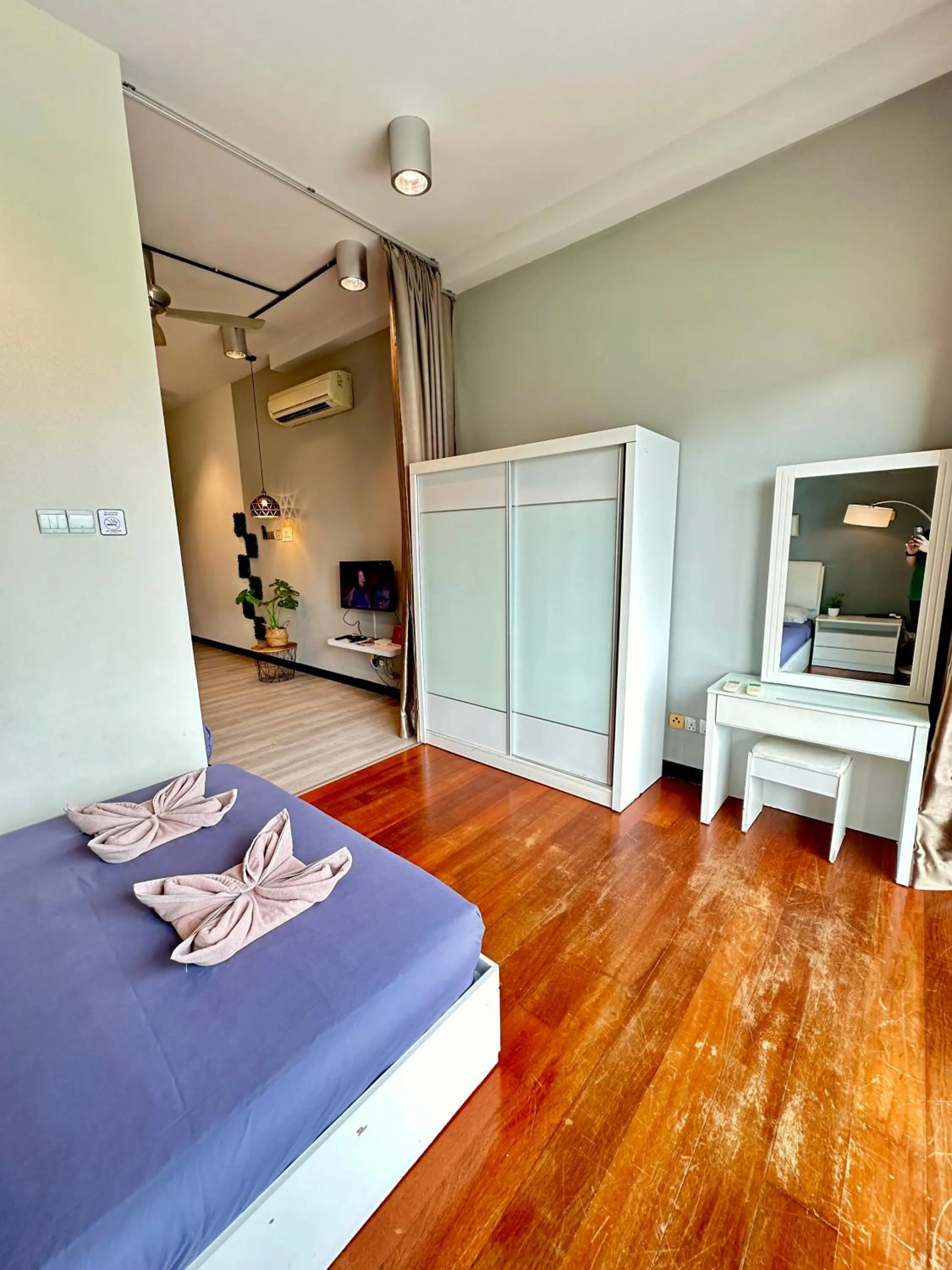 Bedroom, Bed in AJ Suites @ Loft Imago KK