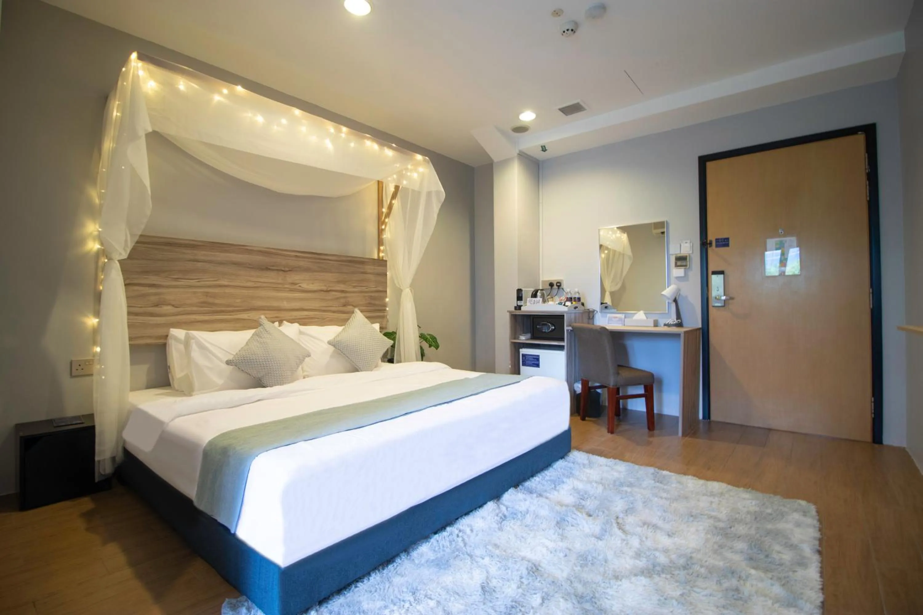 Bedroom, Bed in Victoria Hotel a NuVe Group Collection