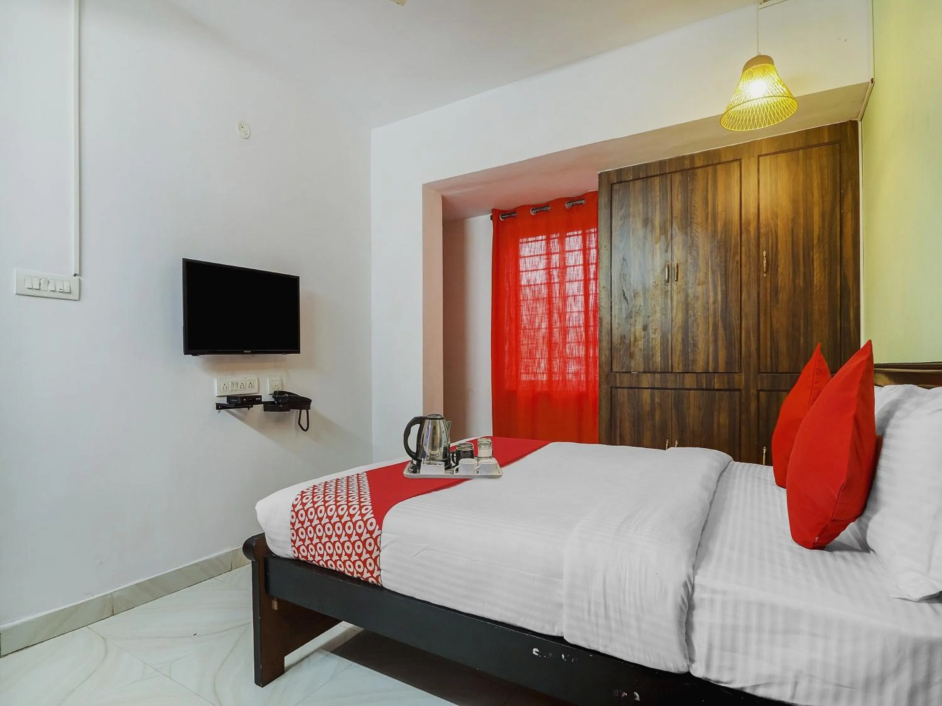 Bedroom, Bed in Hotel O RR