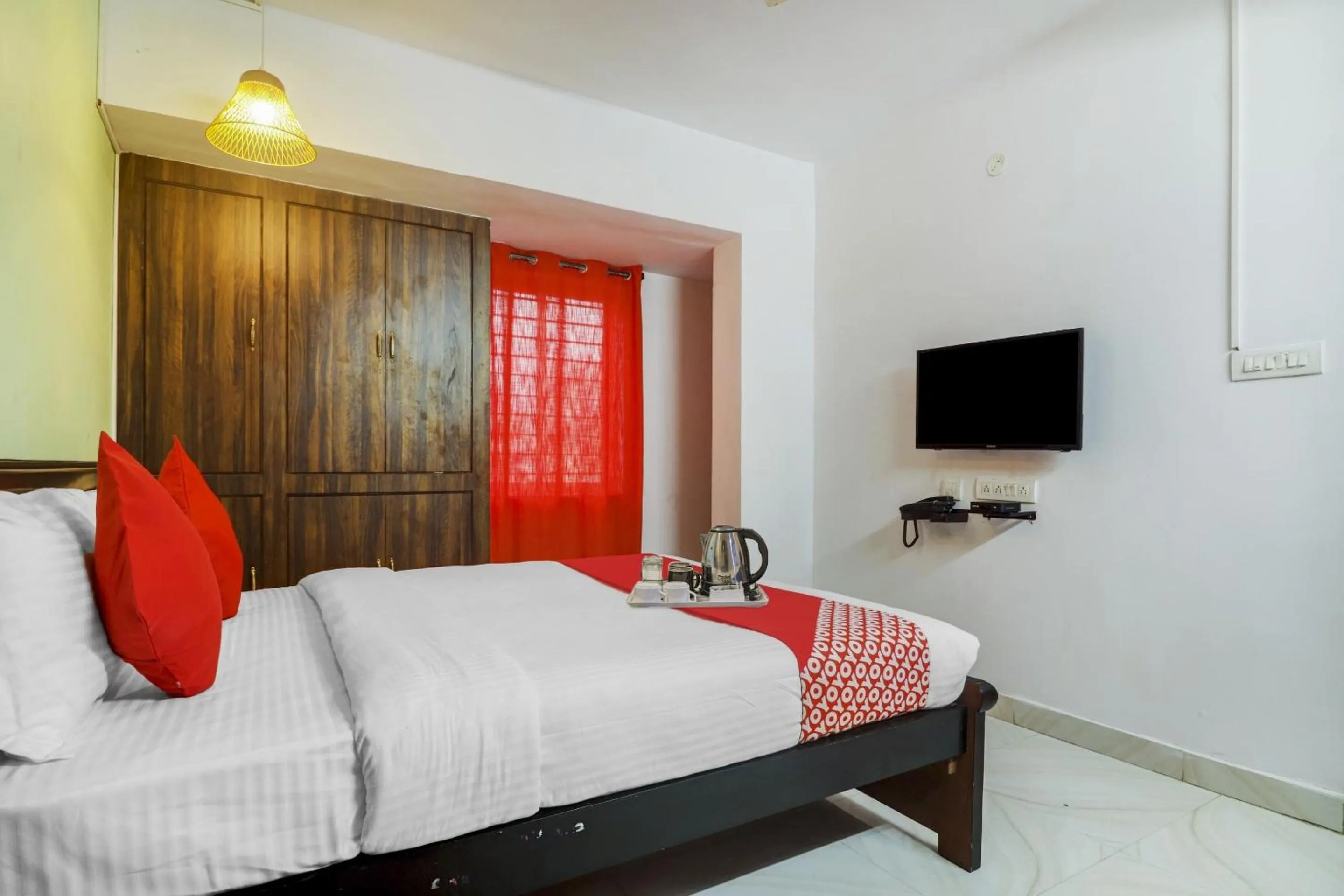 Bedroom, Bed in Hotel O RR