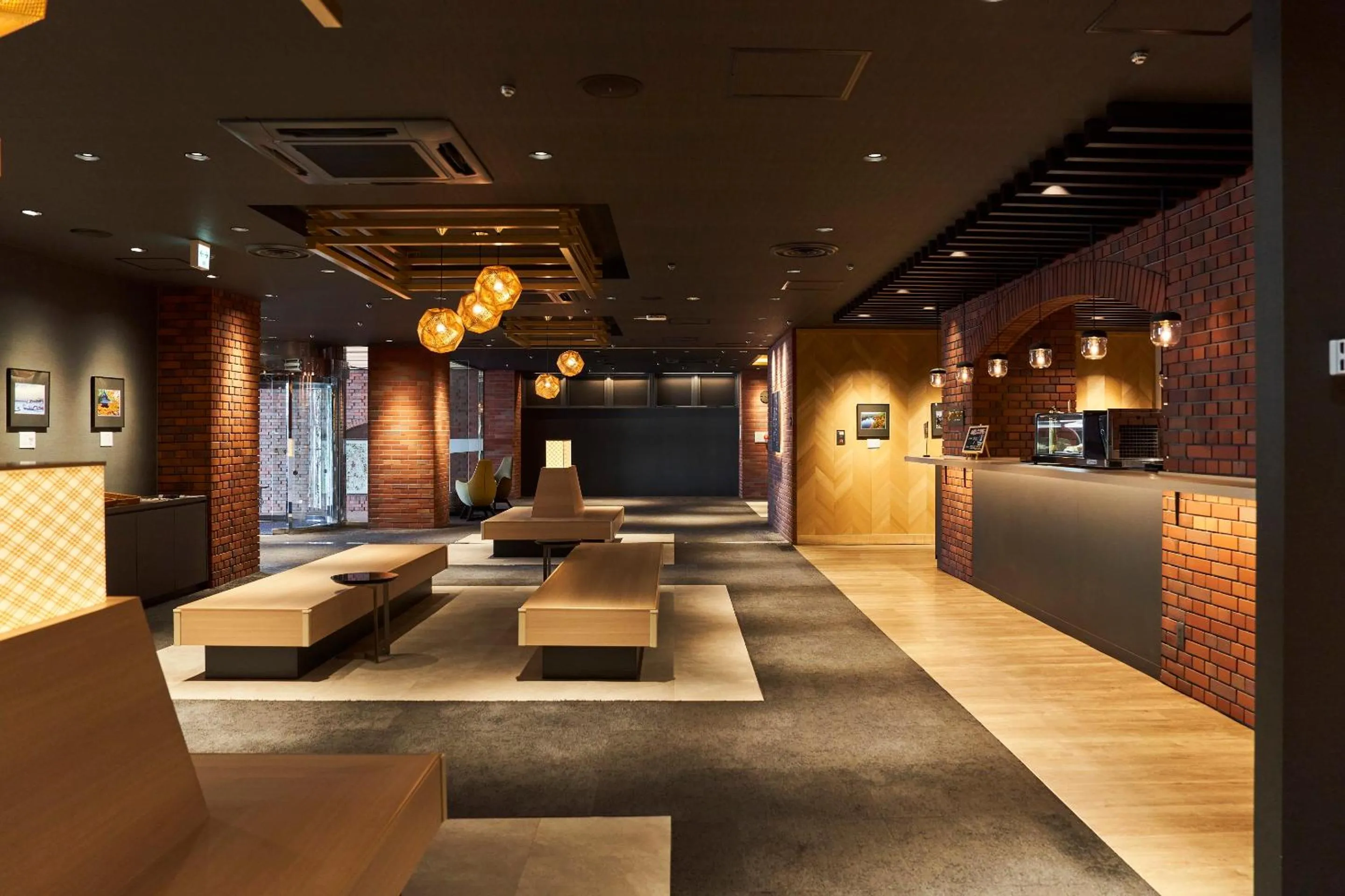 Communal lounge/ TV room in Hotel Global View Hachinohe