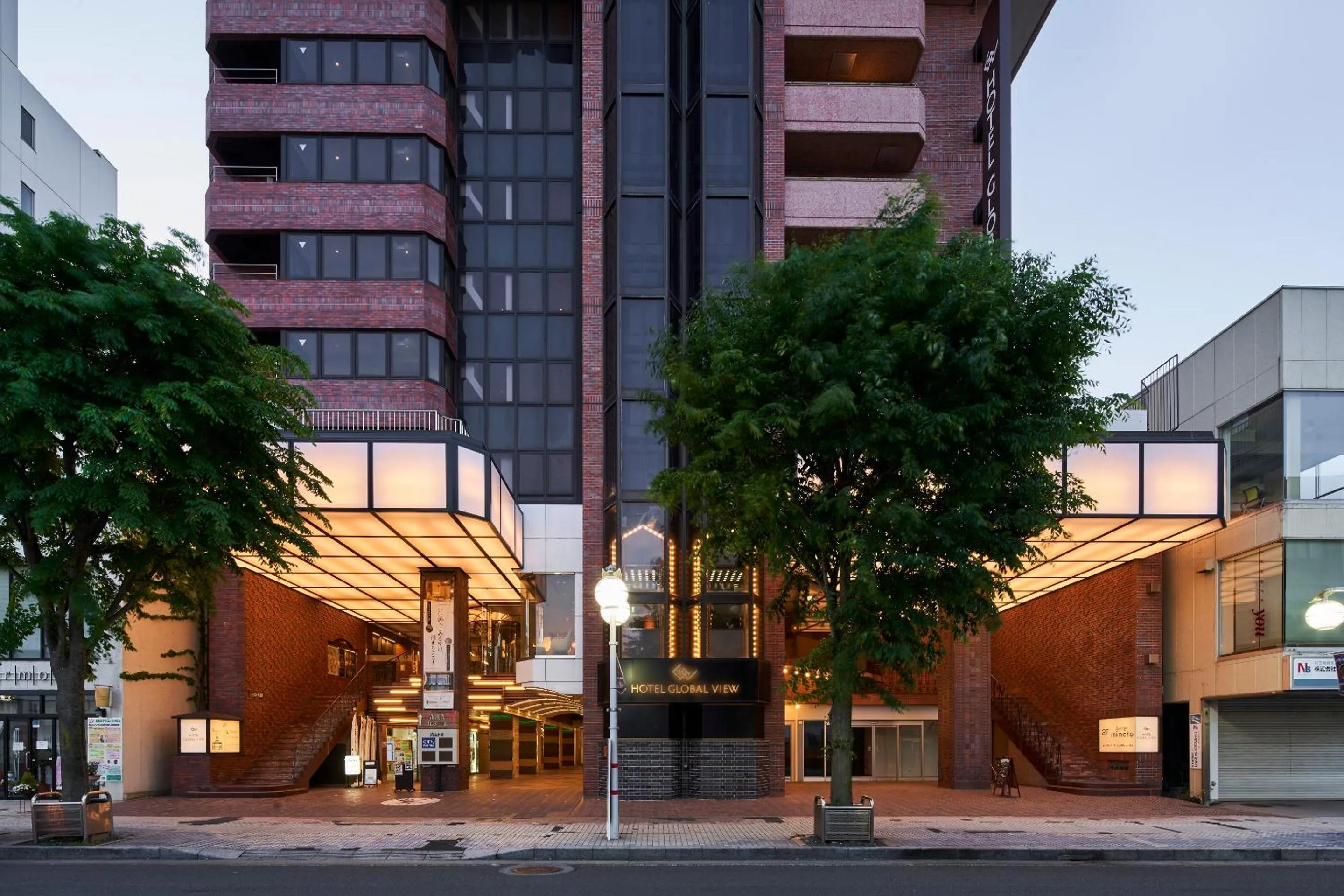 Property building in Hotel Global View Hachinohe