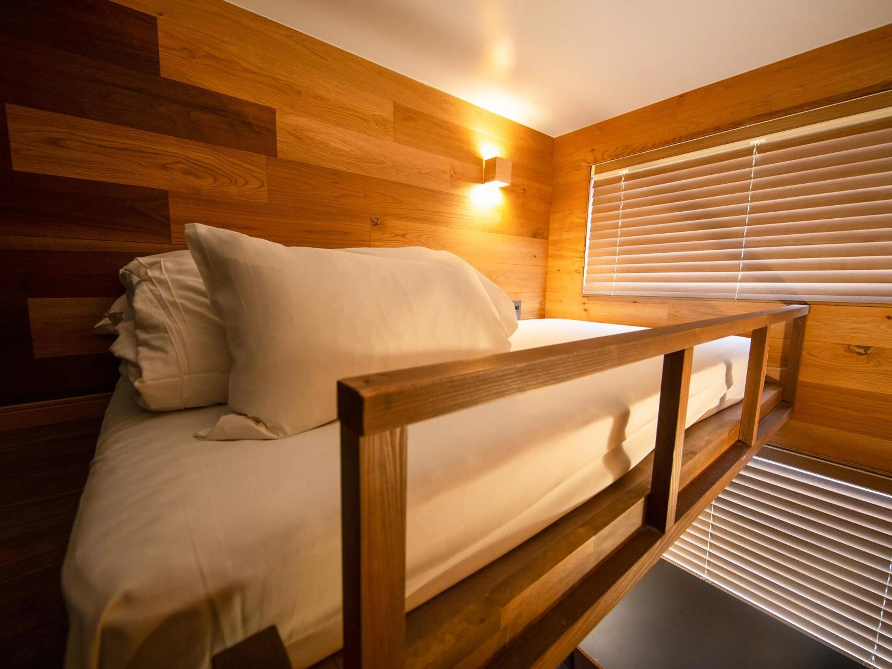 Bed in the circle apartment