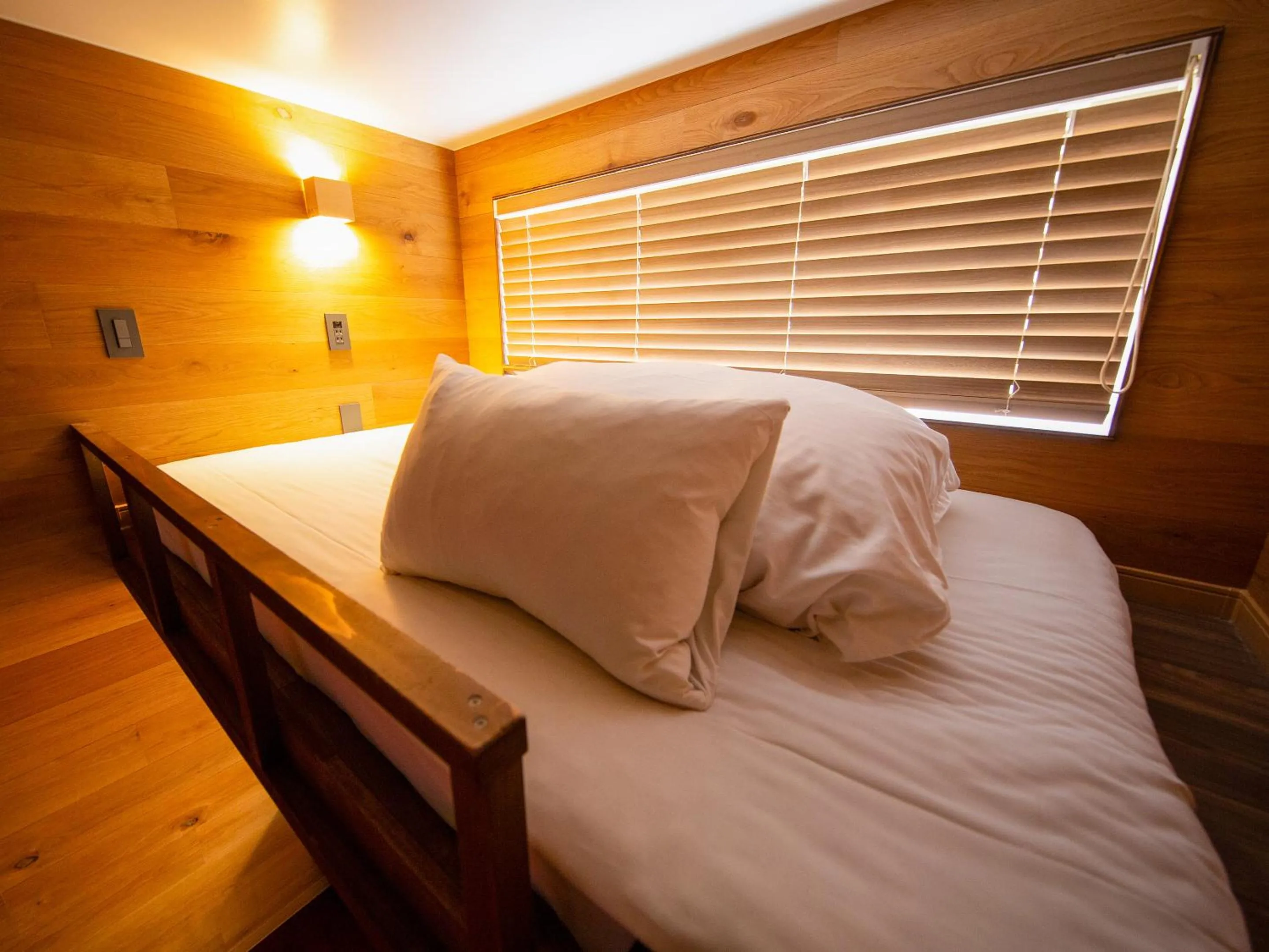 Bed in the circle apartment