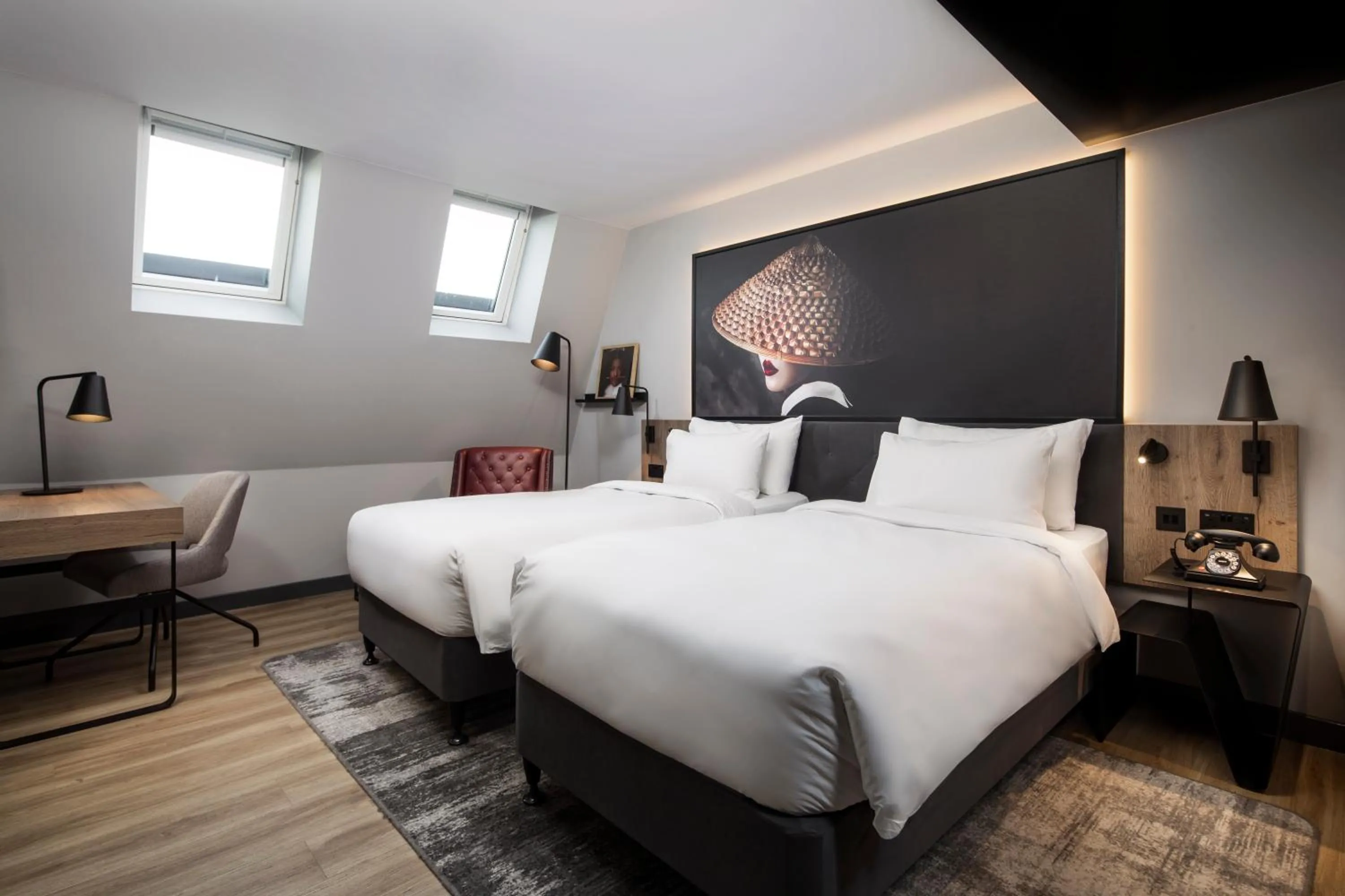 Bedroom, Bed in Radisson RED Hotel, Liverpool