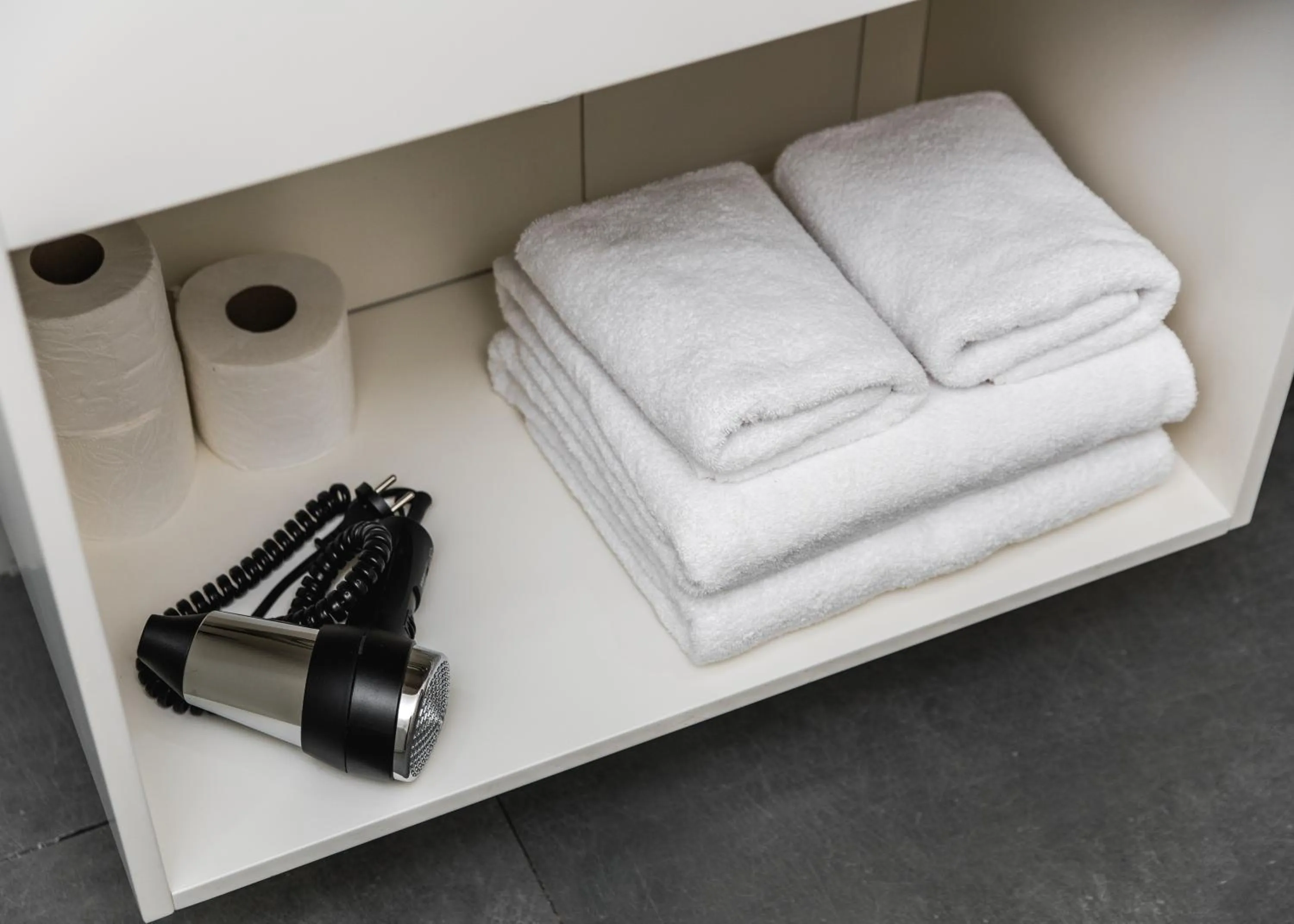 towels in Makmani Boutique Hotel by DNT Group