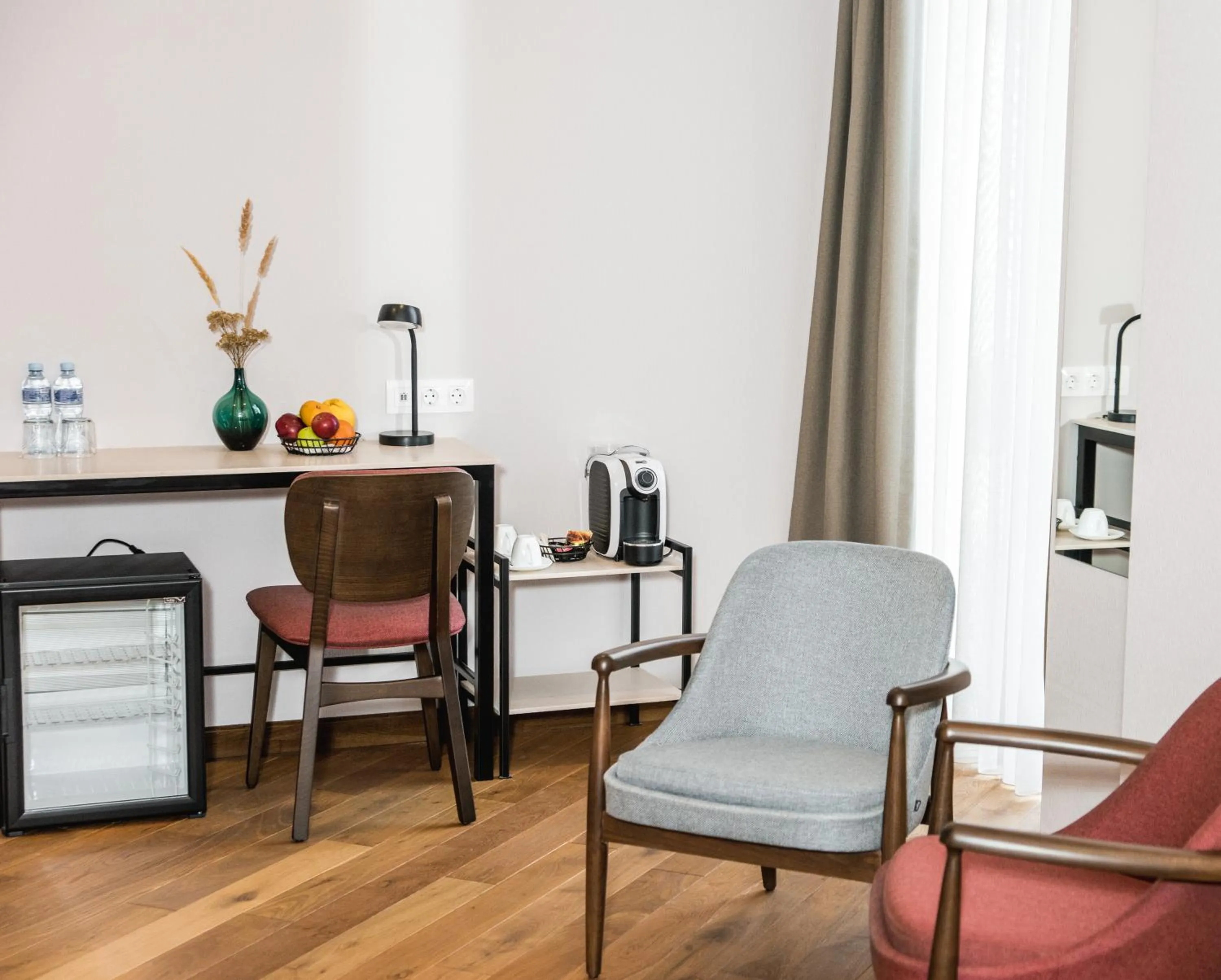 Coffee/tea facilities in Makmani Boutique Hotel by DNT Group