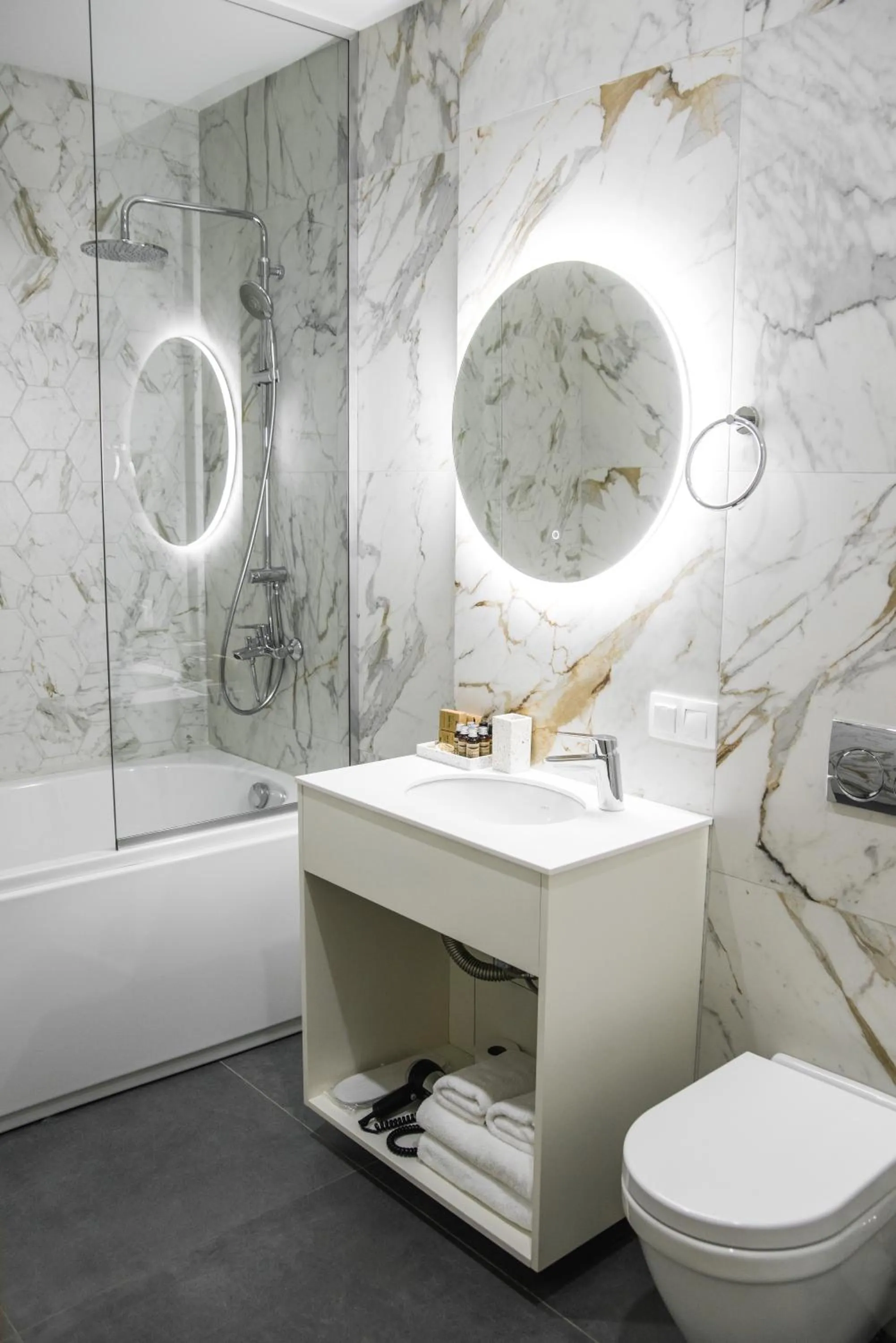 Bathroom in Makmani Boutique Hotel by DNT Group