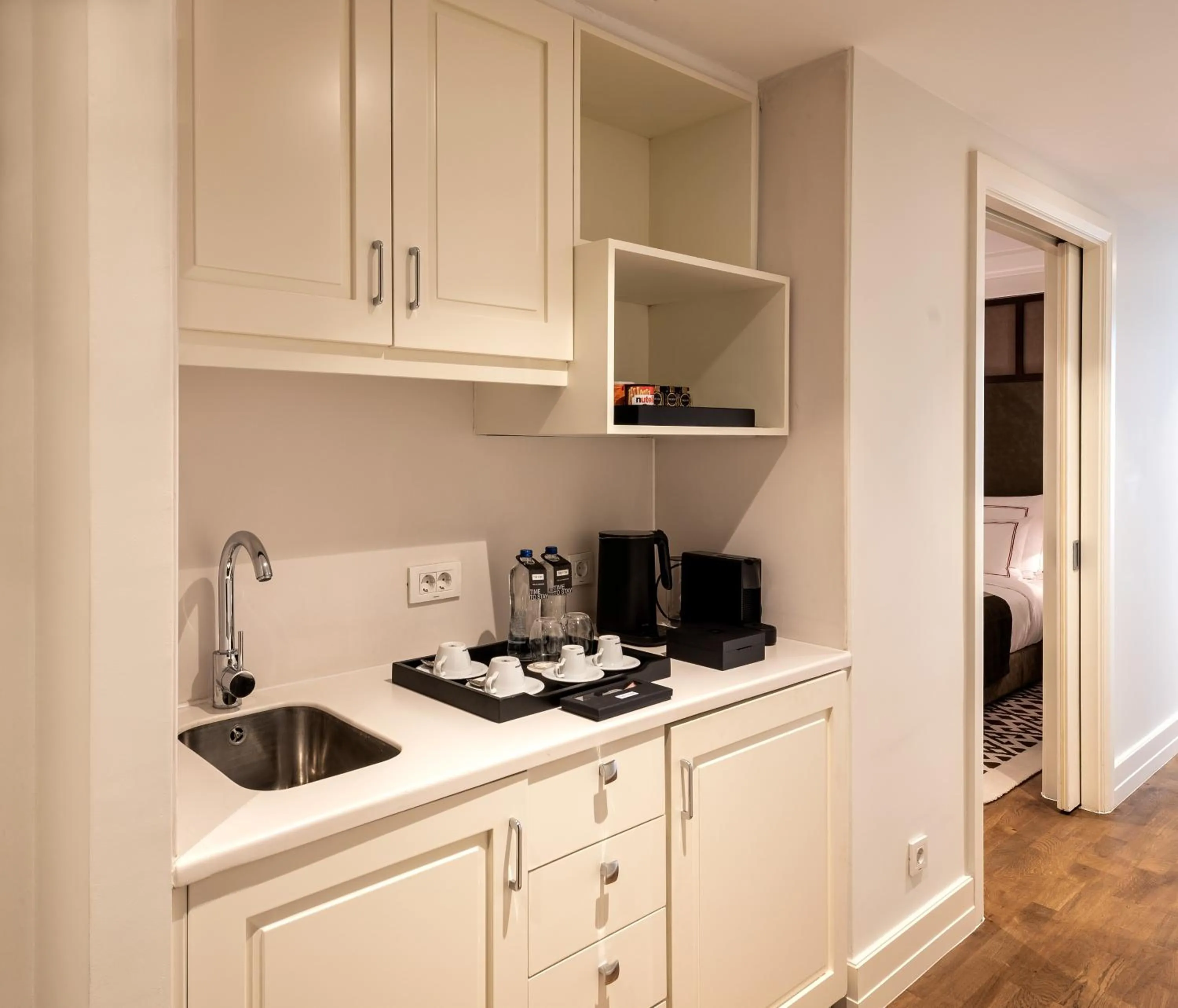 Kitchen or kitchenette in The Stay Boulevard Nisantasi