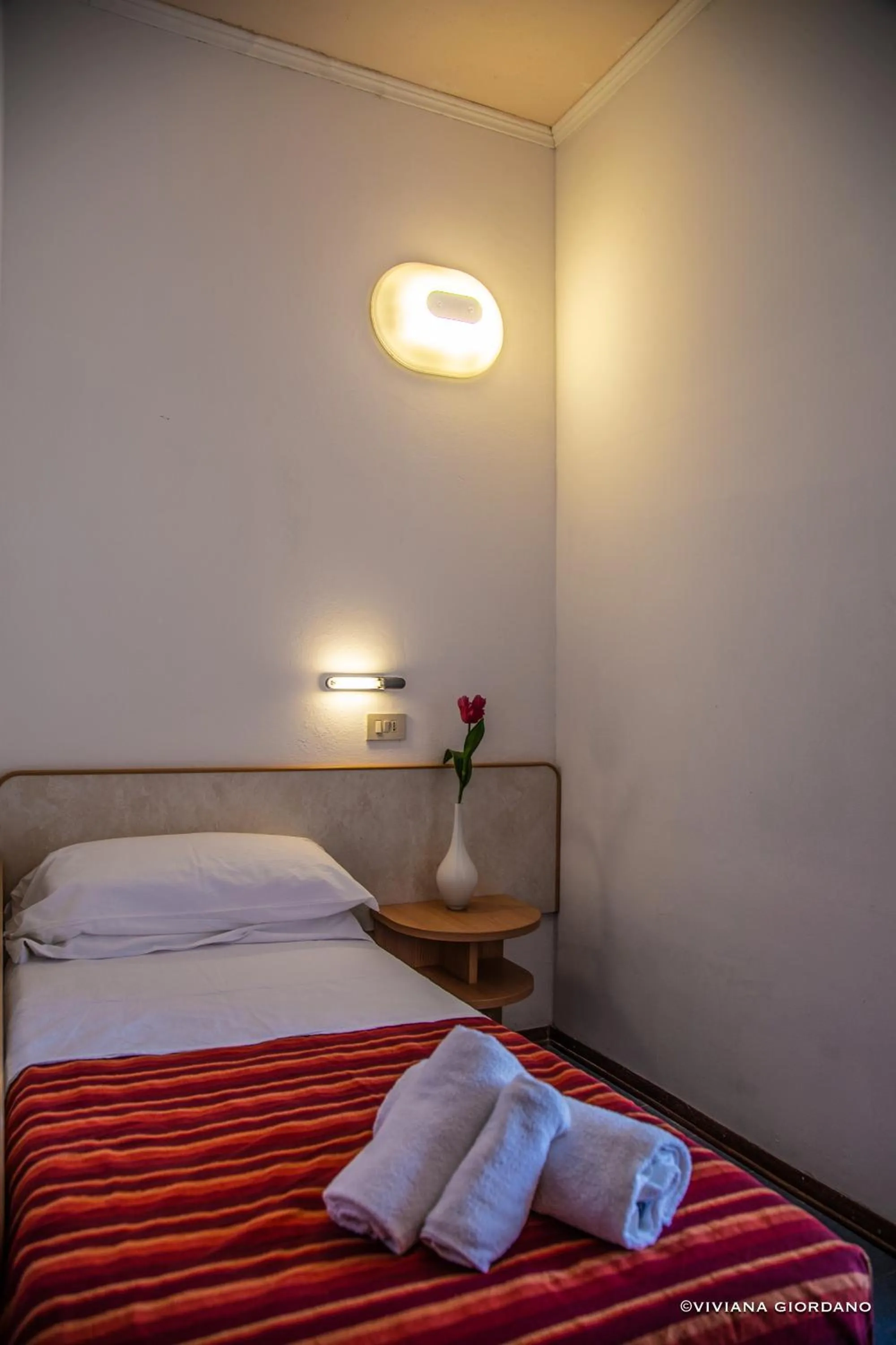 Bed in Hotel Beverly