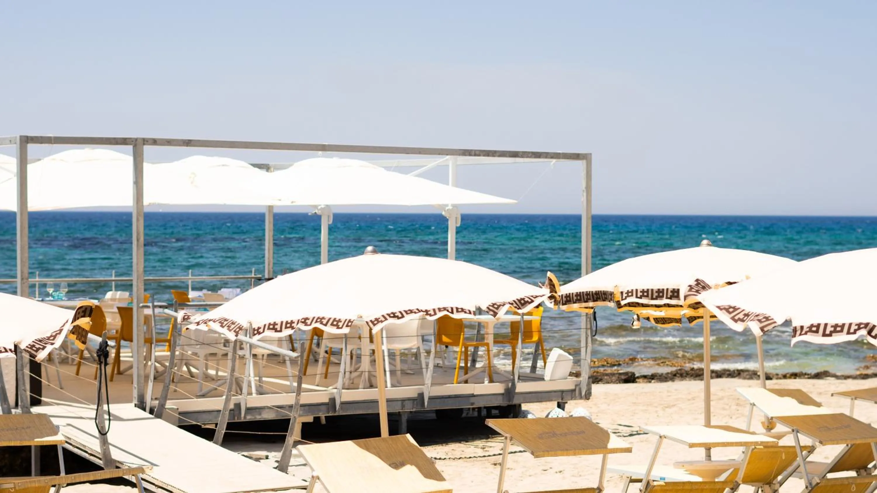 Day in Popula Rooms & Mediterranean Bay