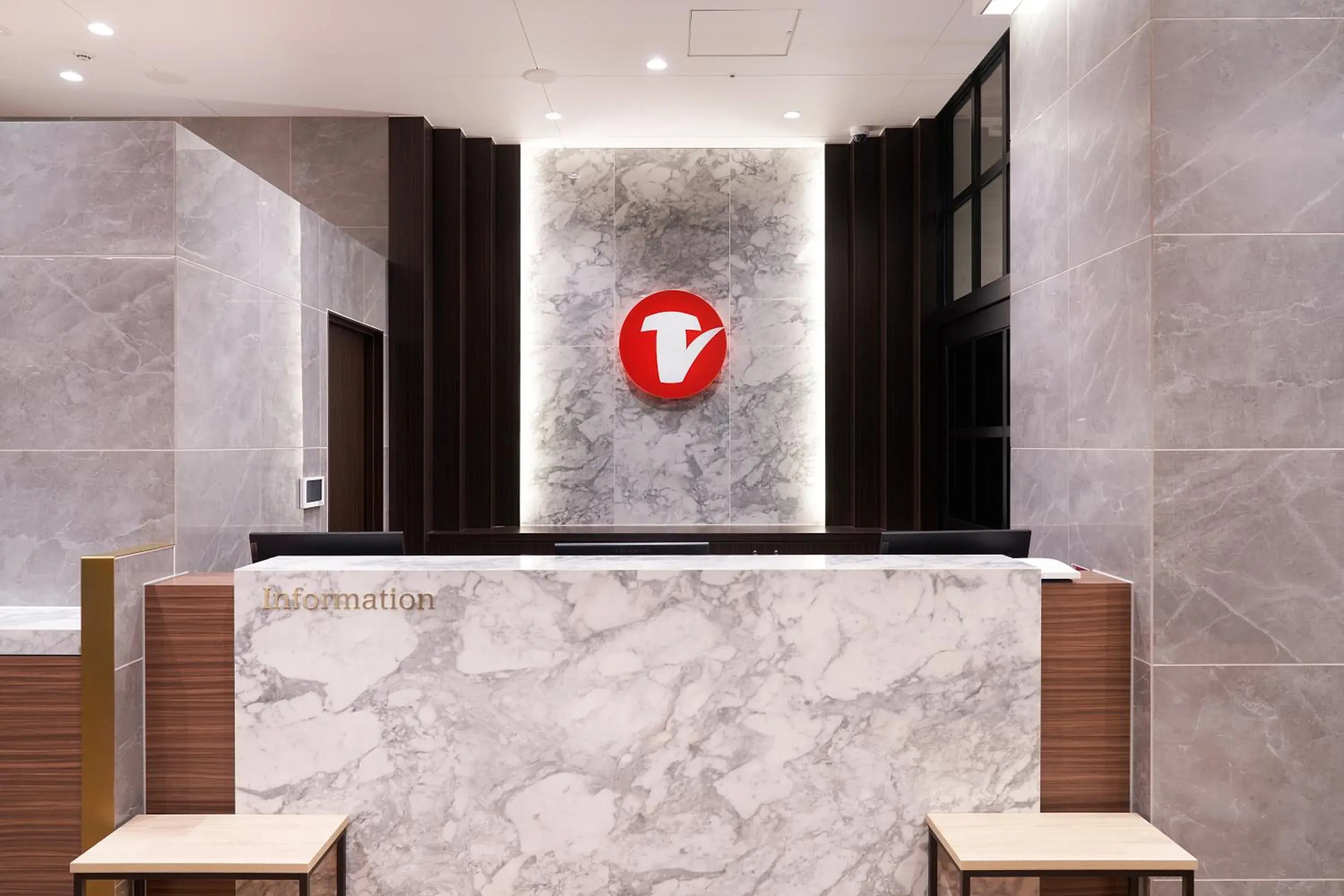 Lobby or reception in Travelodge Honmachi Osaka Lobby or reception in Travelodge Honmachi Osaka