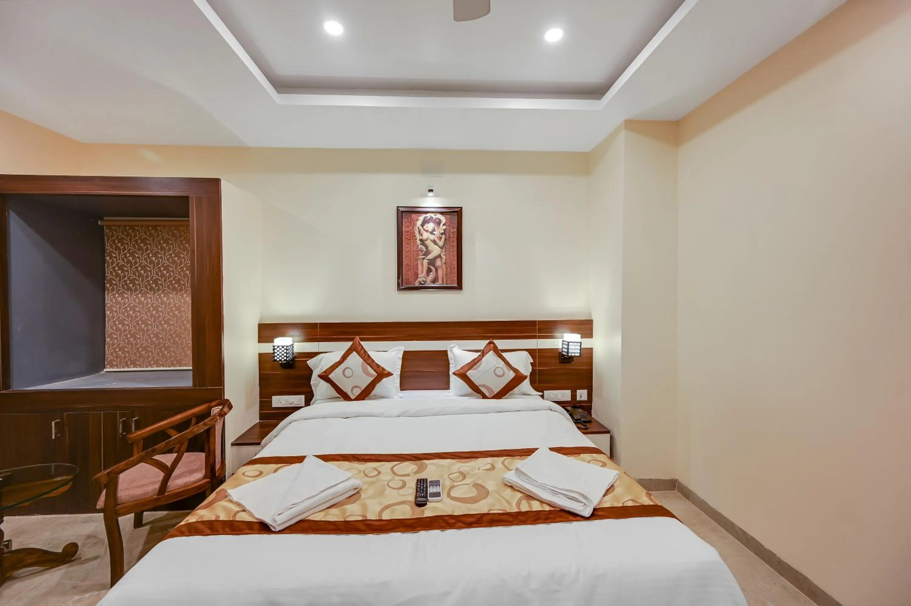 Bedroom, Bed in HOTEL SJ PRIDE