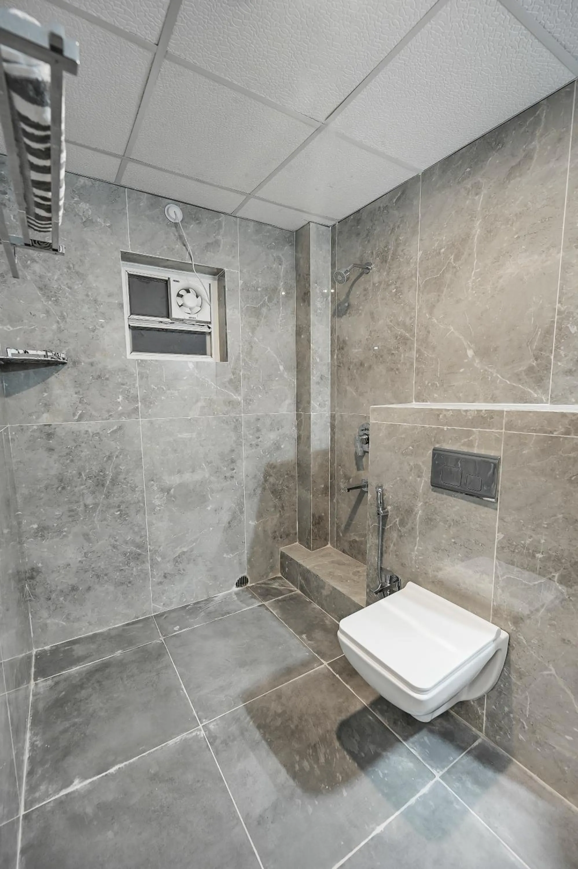 Bathroom in HOTEL SJ PRIDE