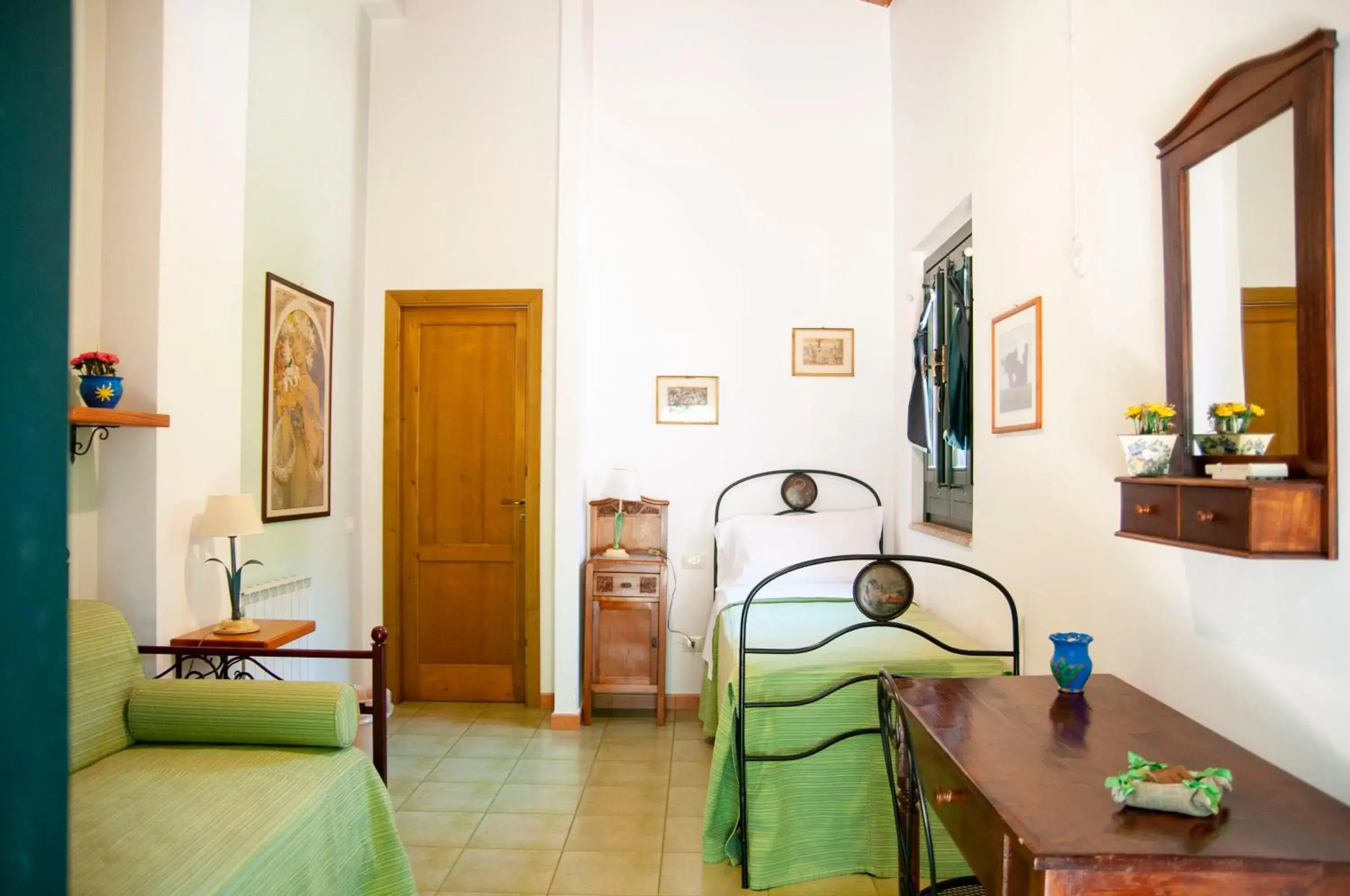 Two-Bedroom Family Apartment in Antico Borgo Etneo Country Hotel Two-Bedroom Family Apartment in Antico Borgo Etneo Country Hotel