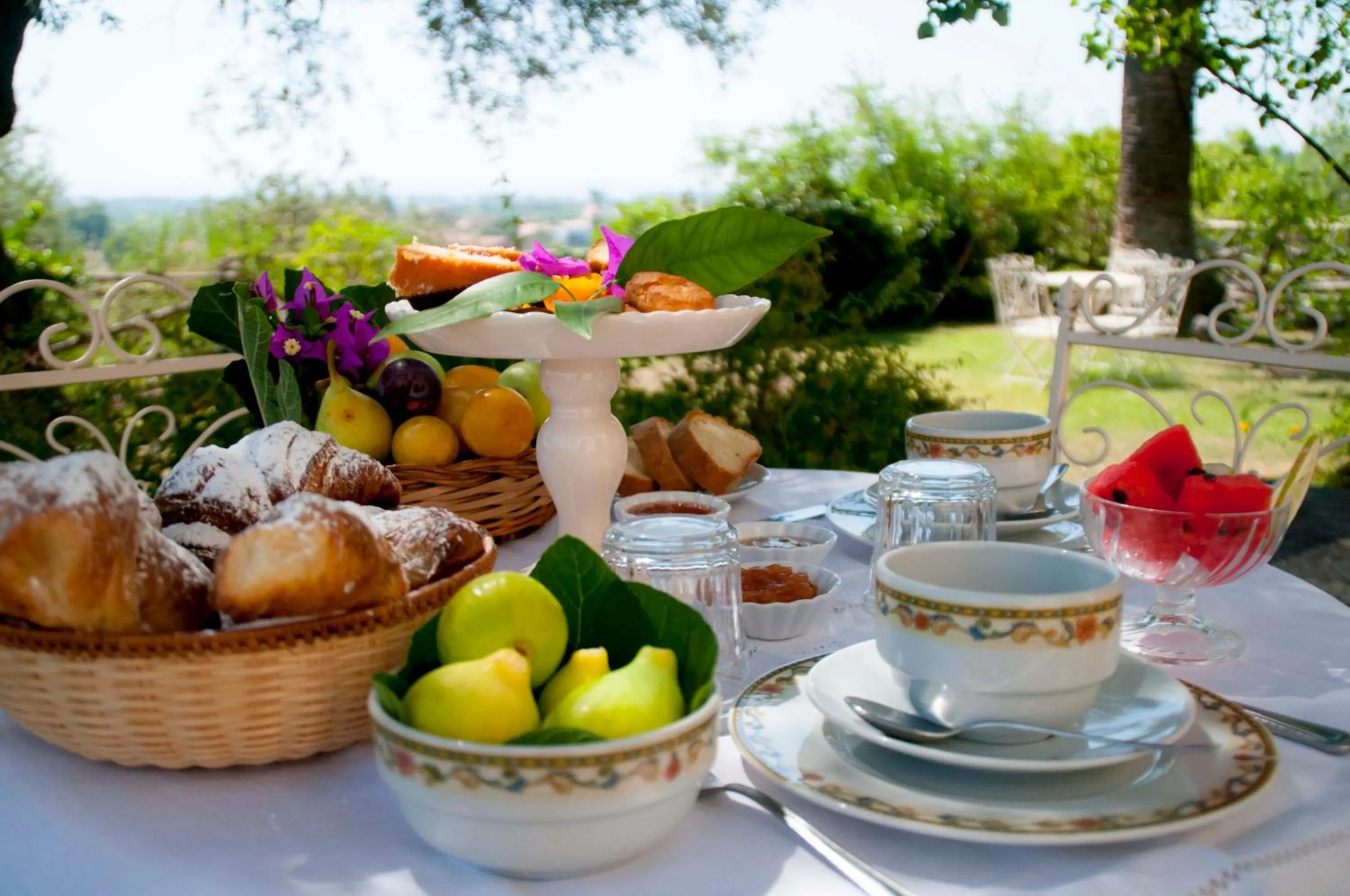 Buffet breakfast in Antico Borgo Etneo Country Hotel