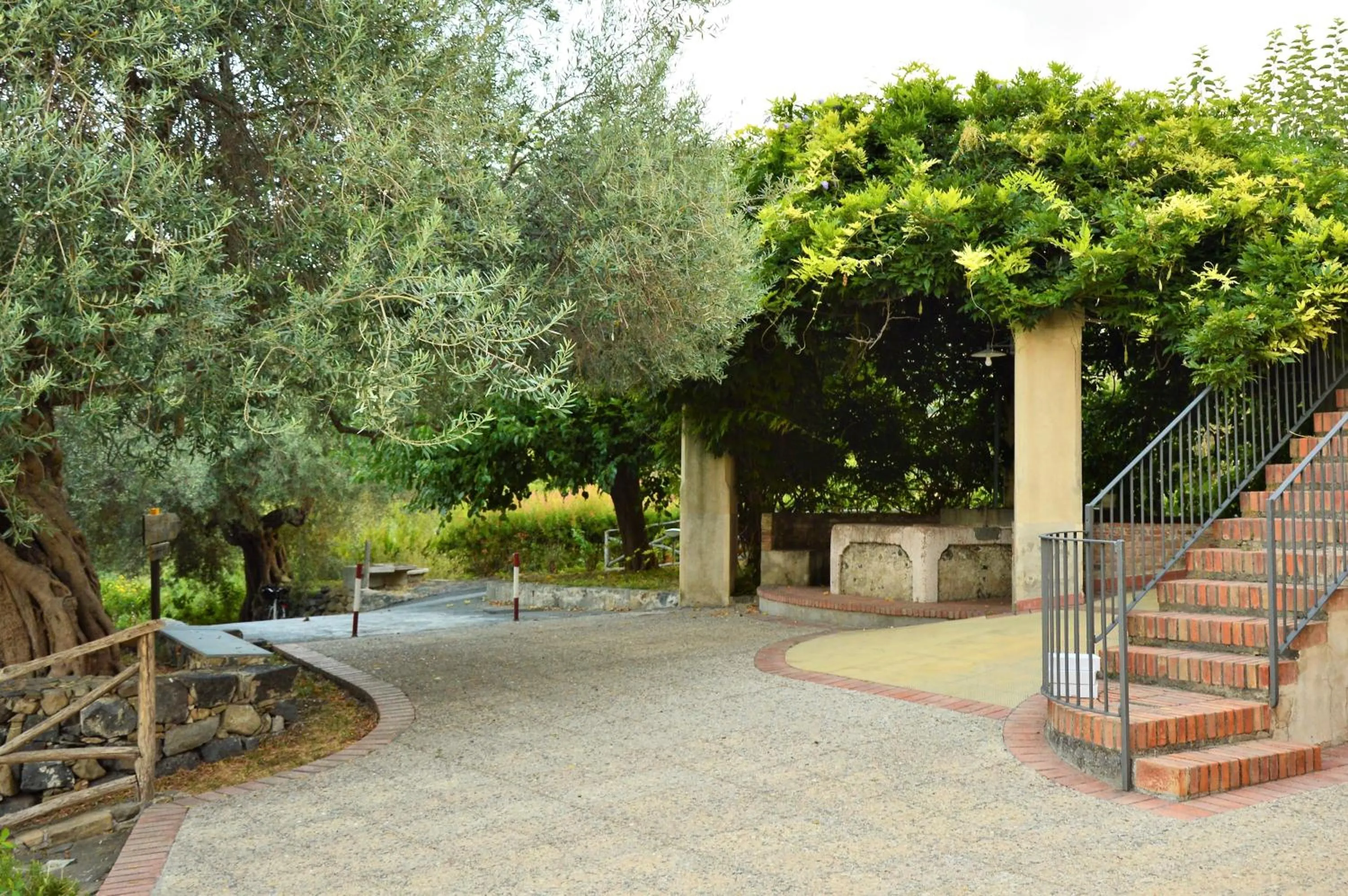 Patio in Antico Borgo Etneo Country Hotel