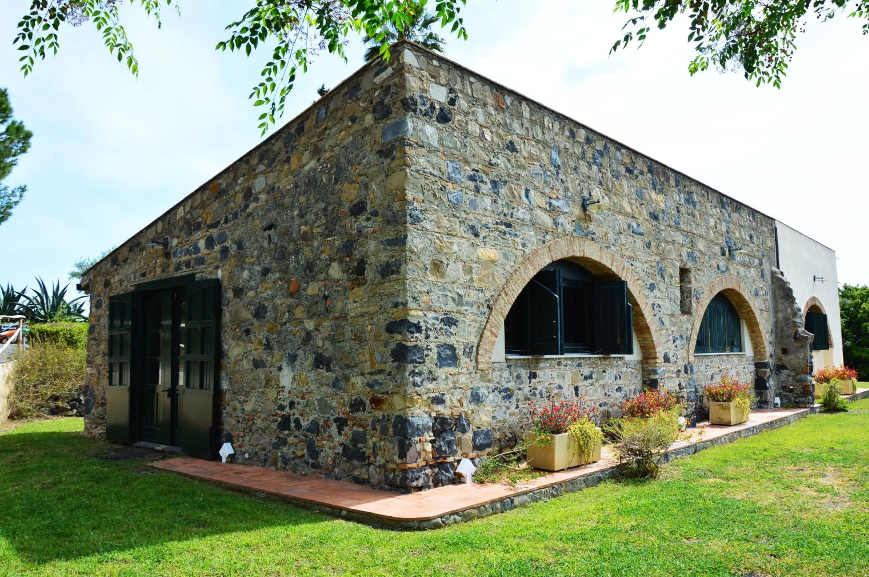 Meeting/conference room in Antico Borgo Etneo Country Hotel