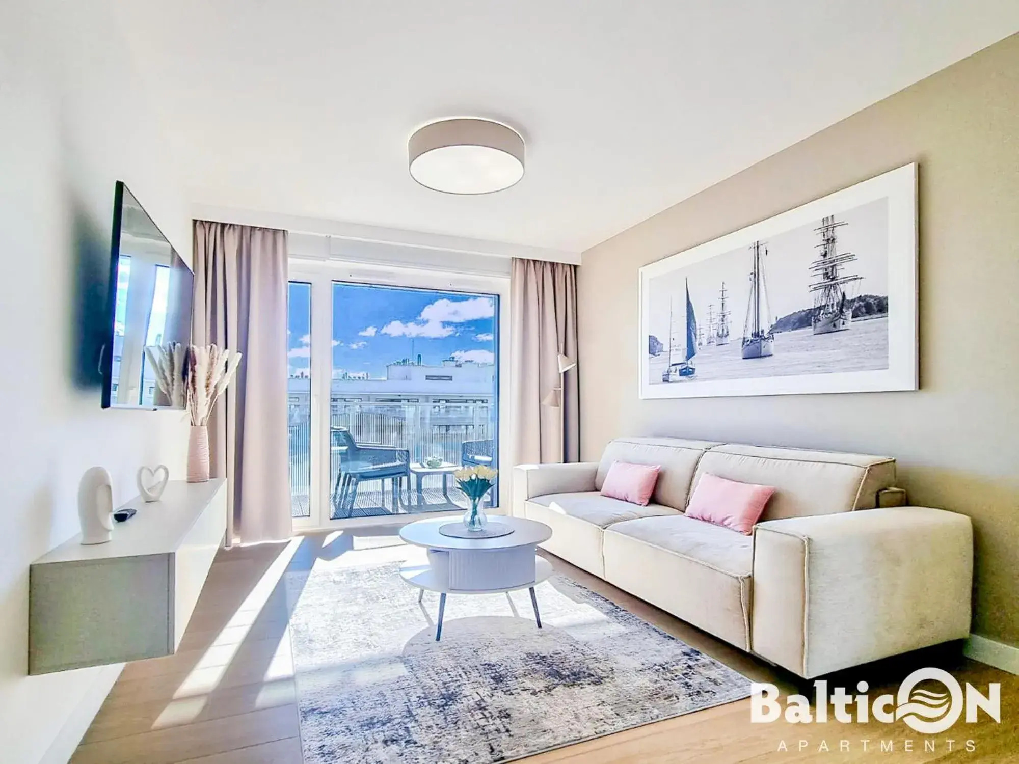 Studio Apartment with One Double Bed in Apartamenty BalticON Polanki Aqua Studio Apartment with One Double Bed in Apartamenty BalticON Polanki Aqua