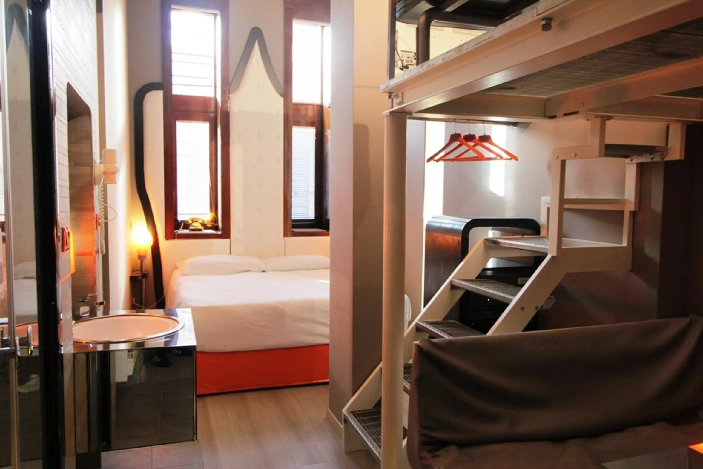 Decorative detail in Orange Hotel